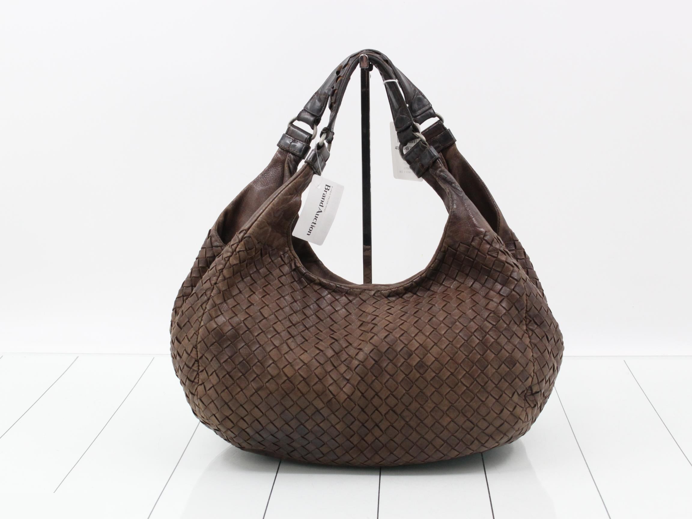handbag — view 2