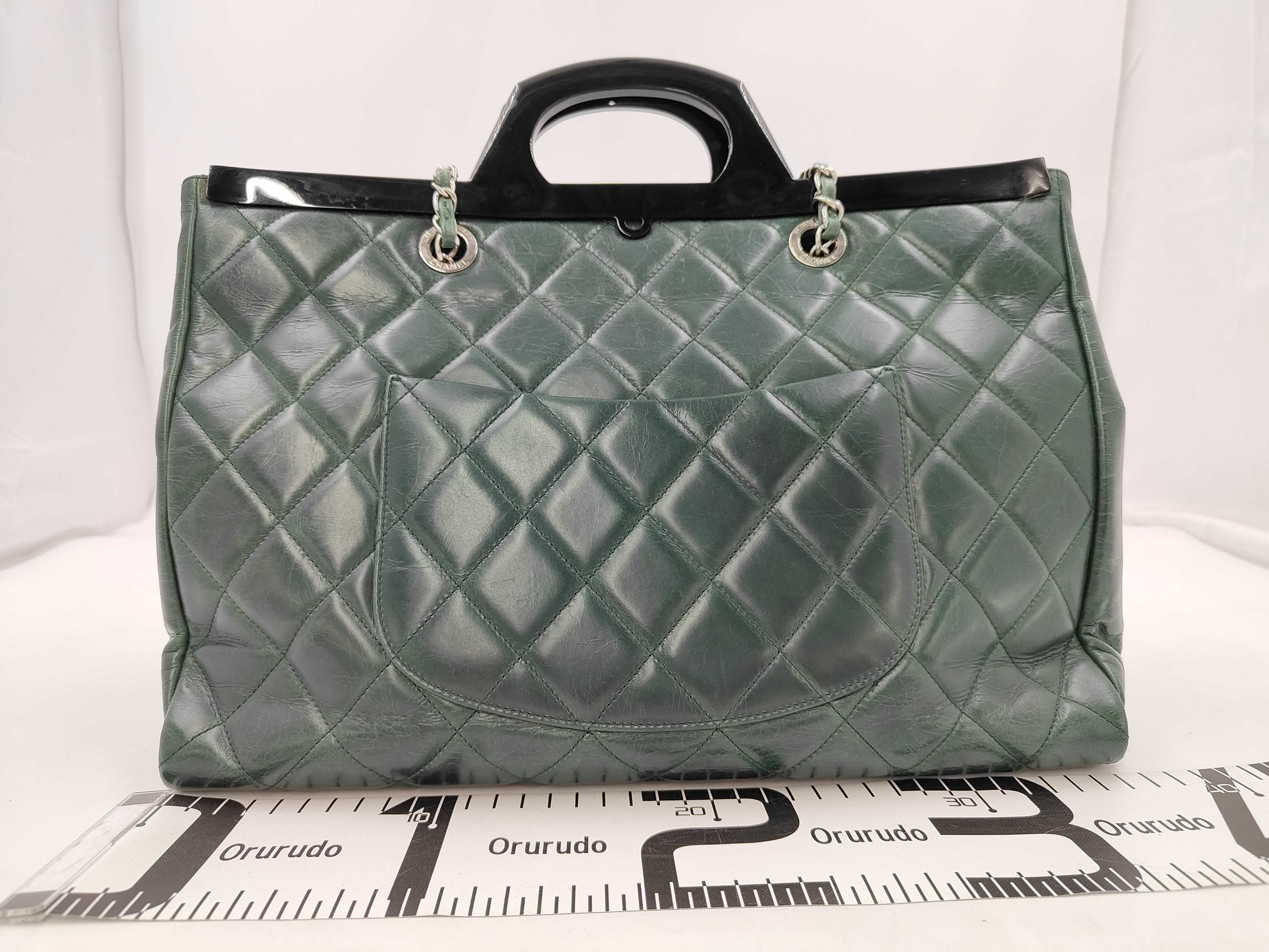 handbag, green handbag — view 2
