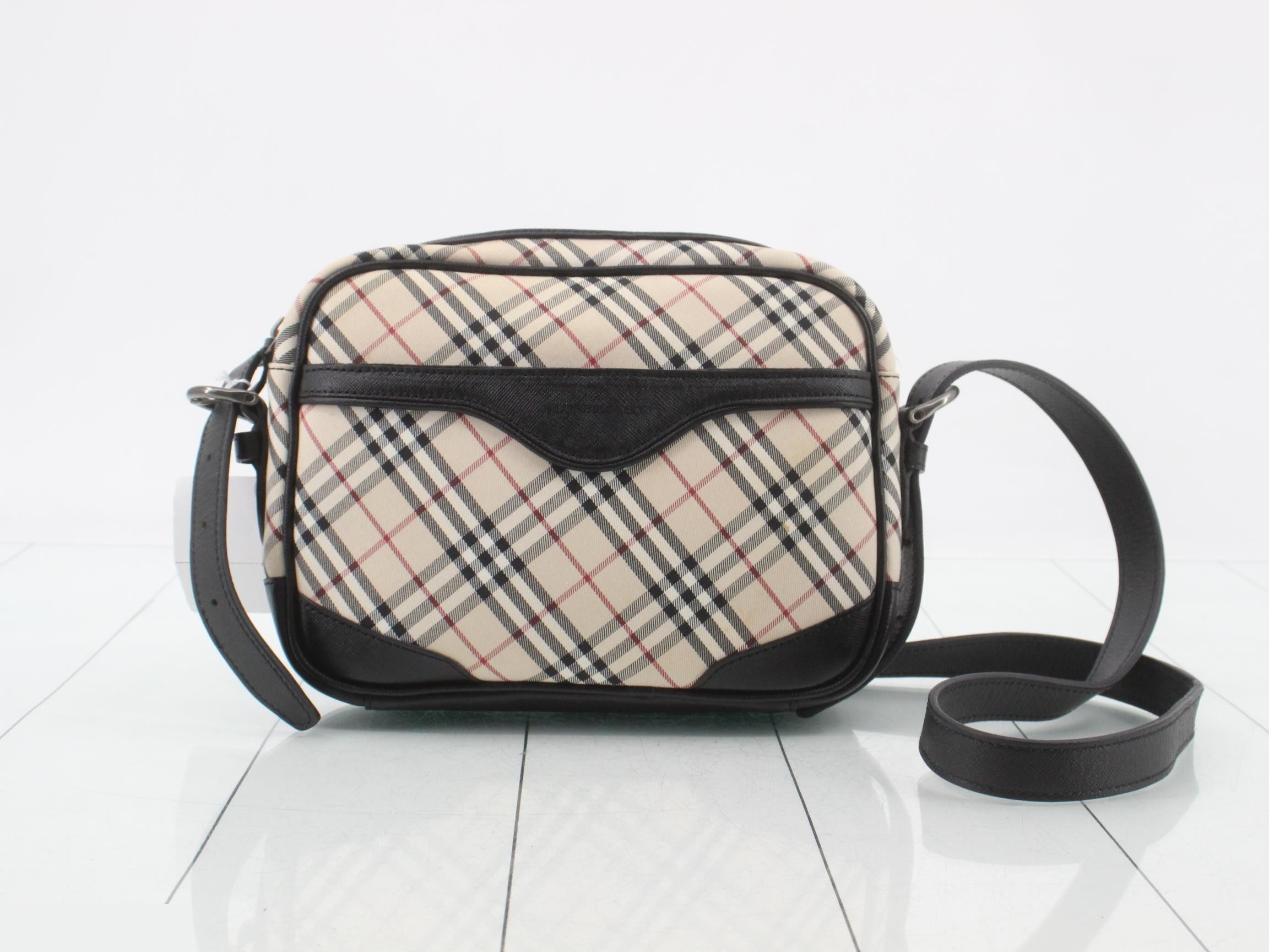 Checkered shoulder bag
