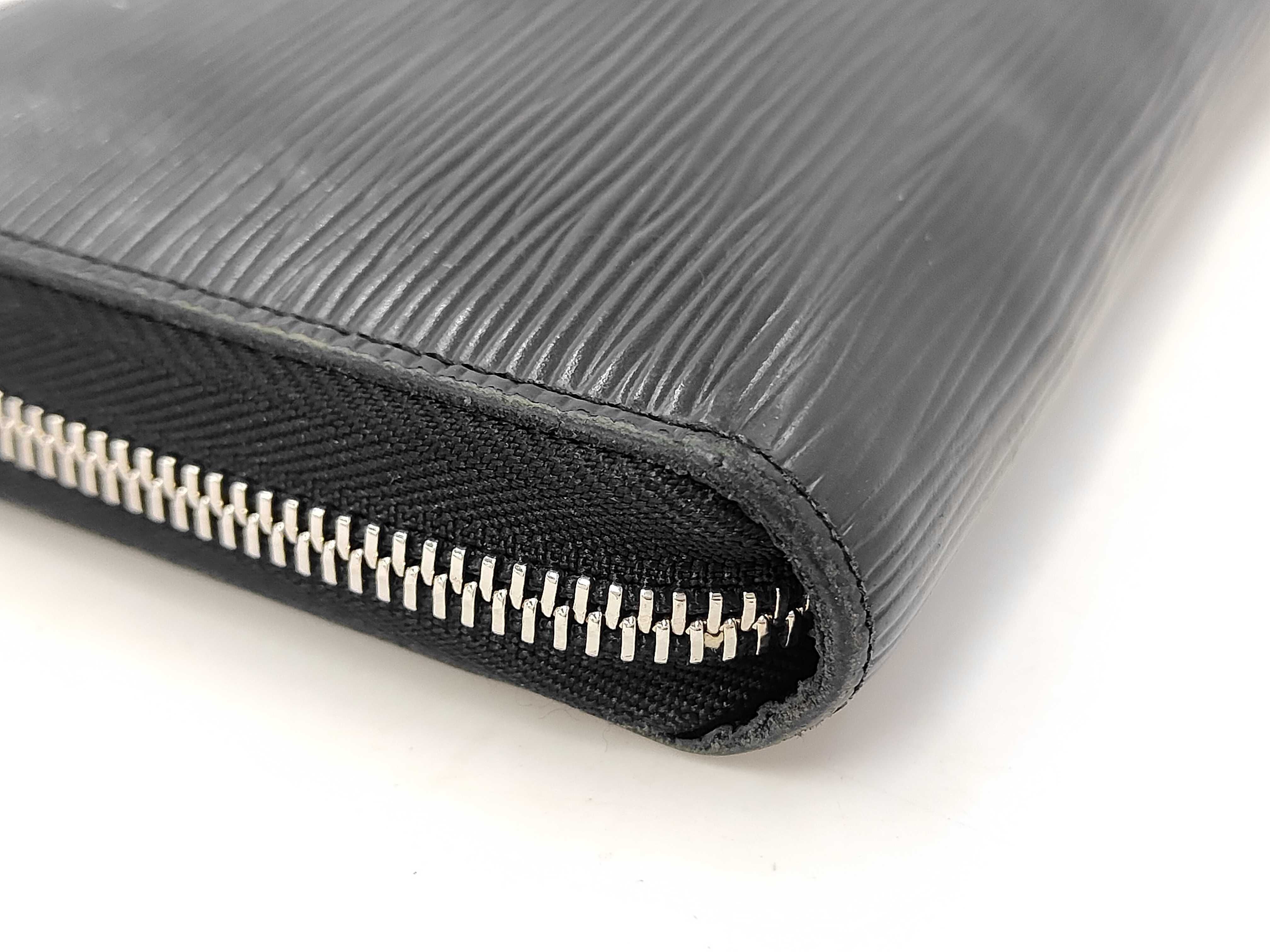 Zippy Organizer Black Epi Leather Wallet — view 6