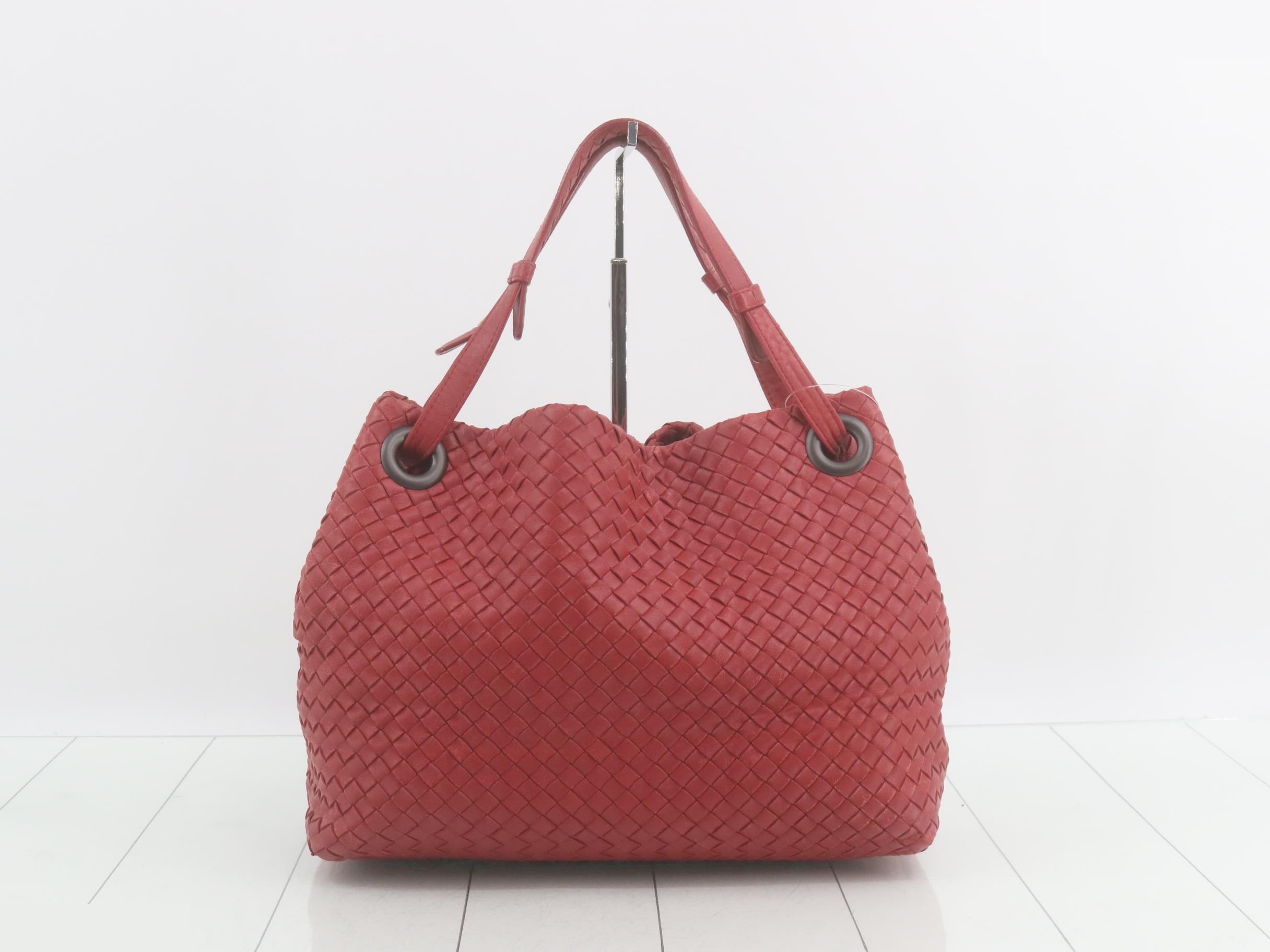 Intrecciato (bag) / Handbag — view 2