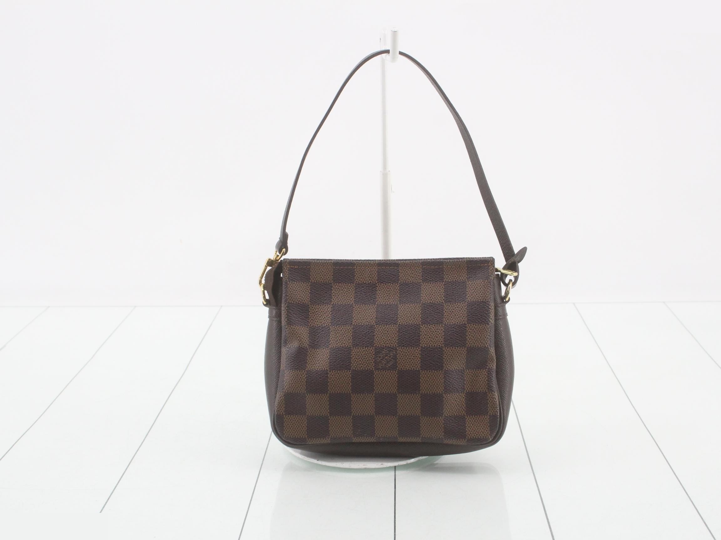 handbag — view 2