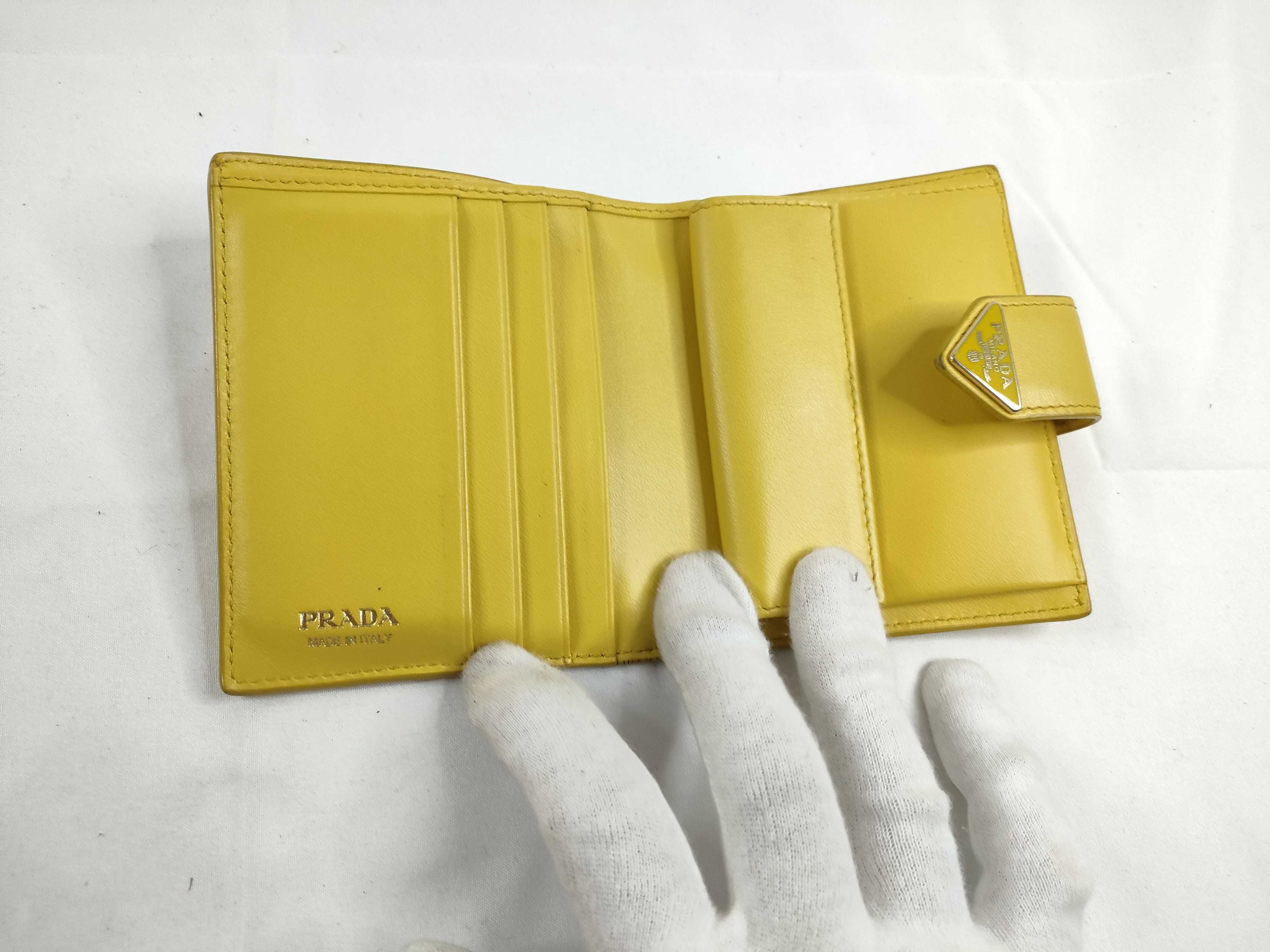 Saffiano Leather Bi-fold Wallet, Yellow, 1MV204 — view 8