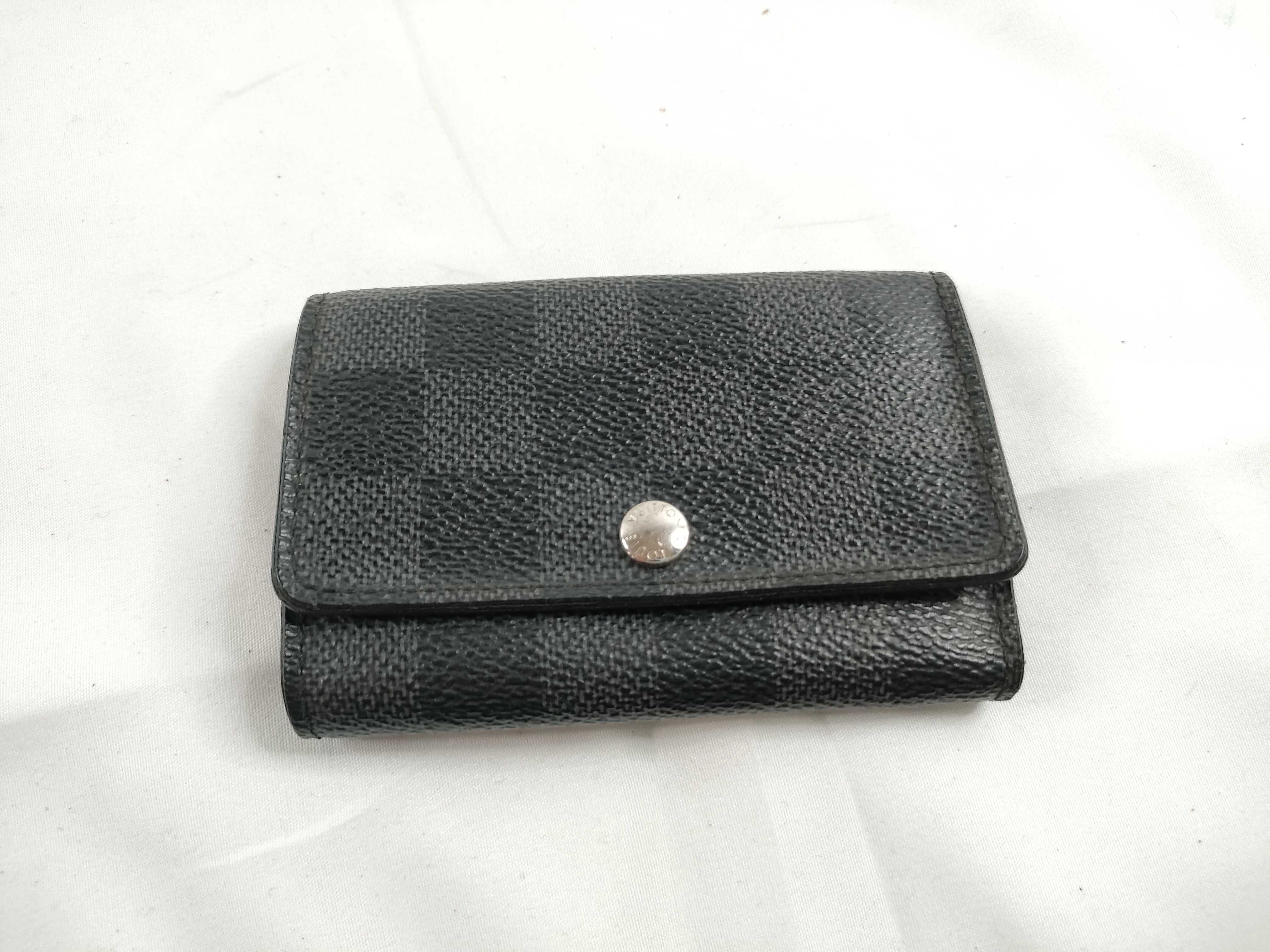 Damier Graphite Key Case