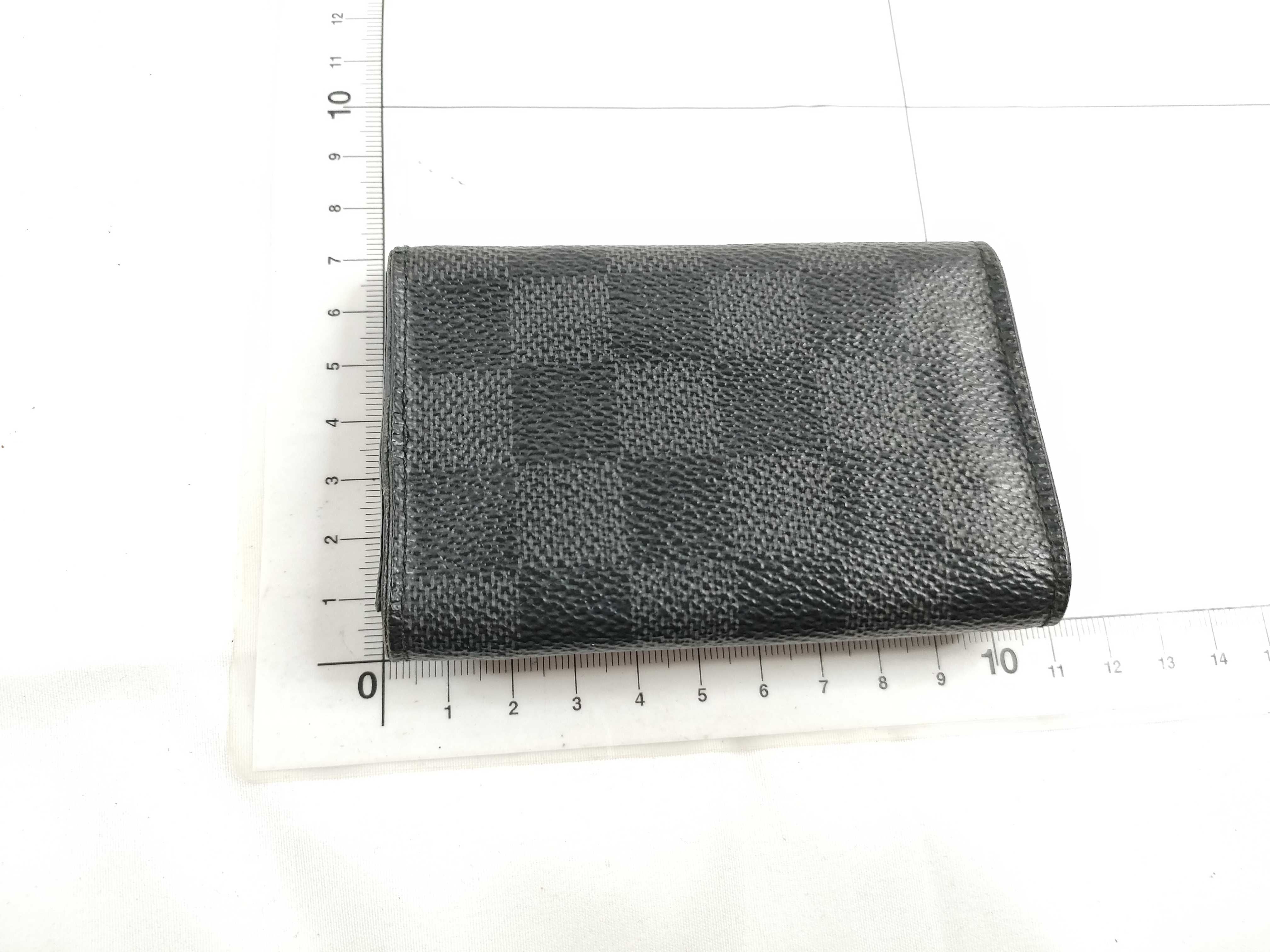 Damier Graphite Key Case — view 2