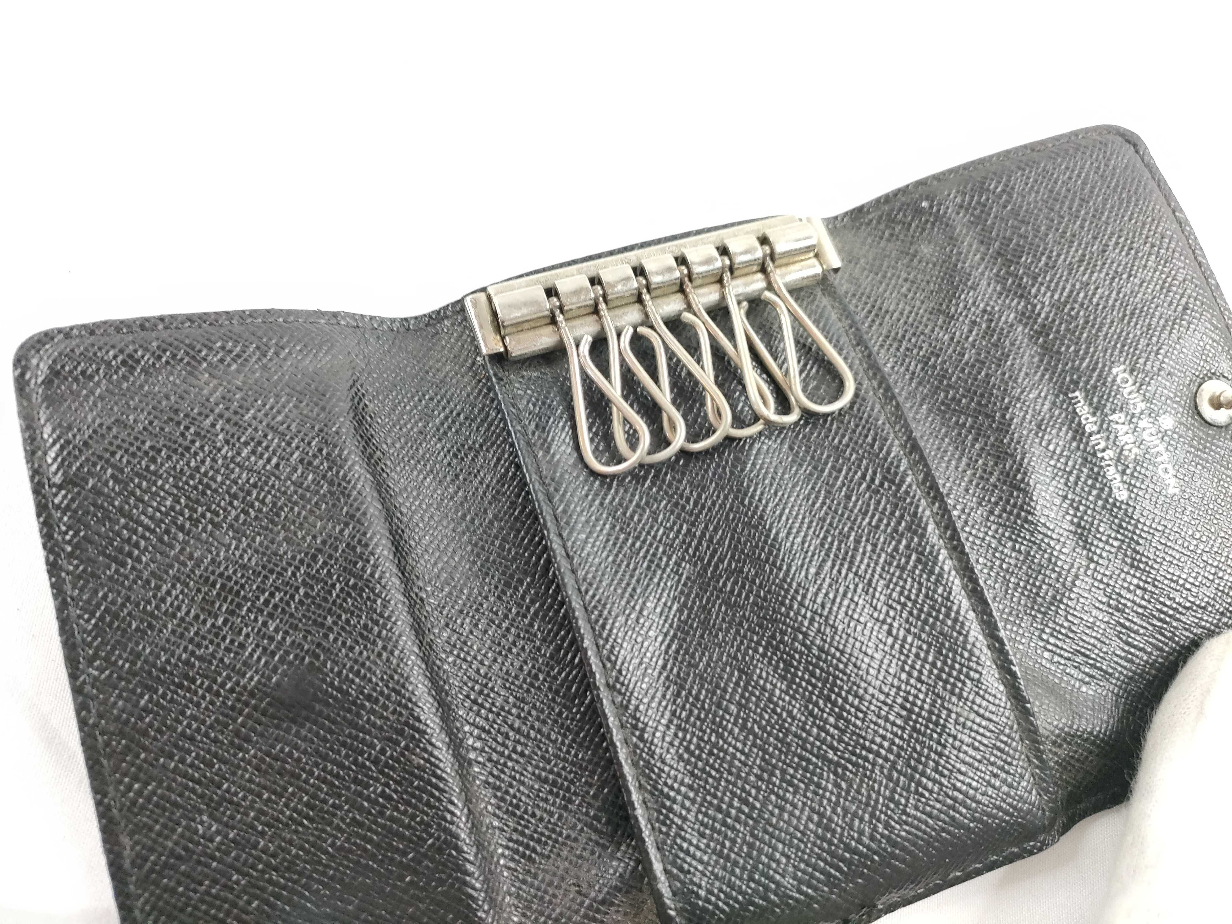 Damier Graphite Key Case — view 9