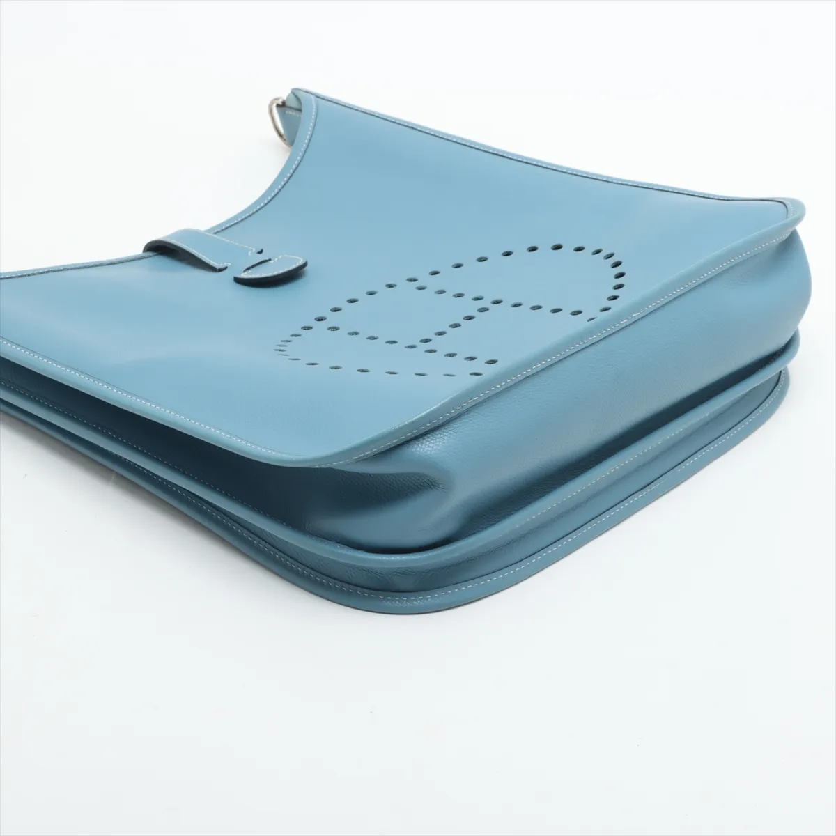 Evelyn 2 33 GM Amazon Vaux Epson Blue Jean Silver hardware I:2005 — view 4