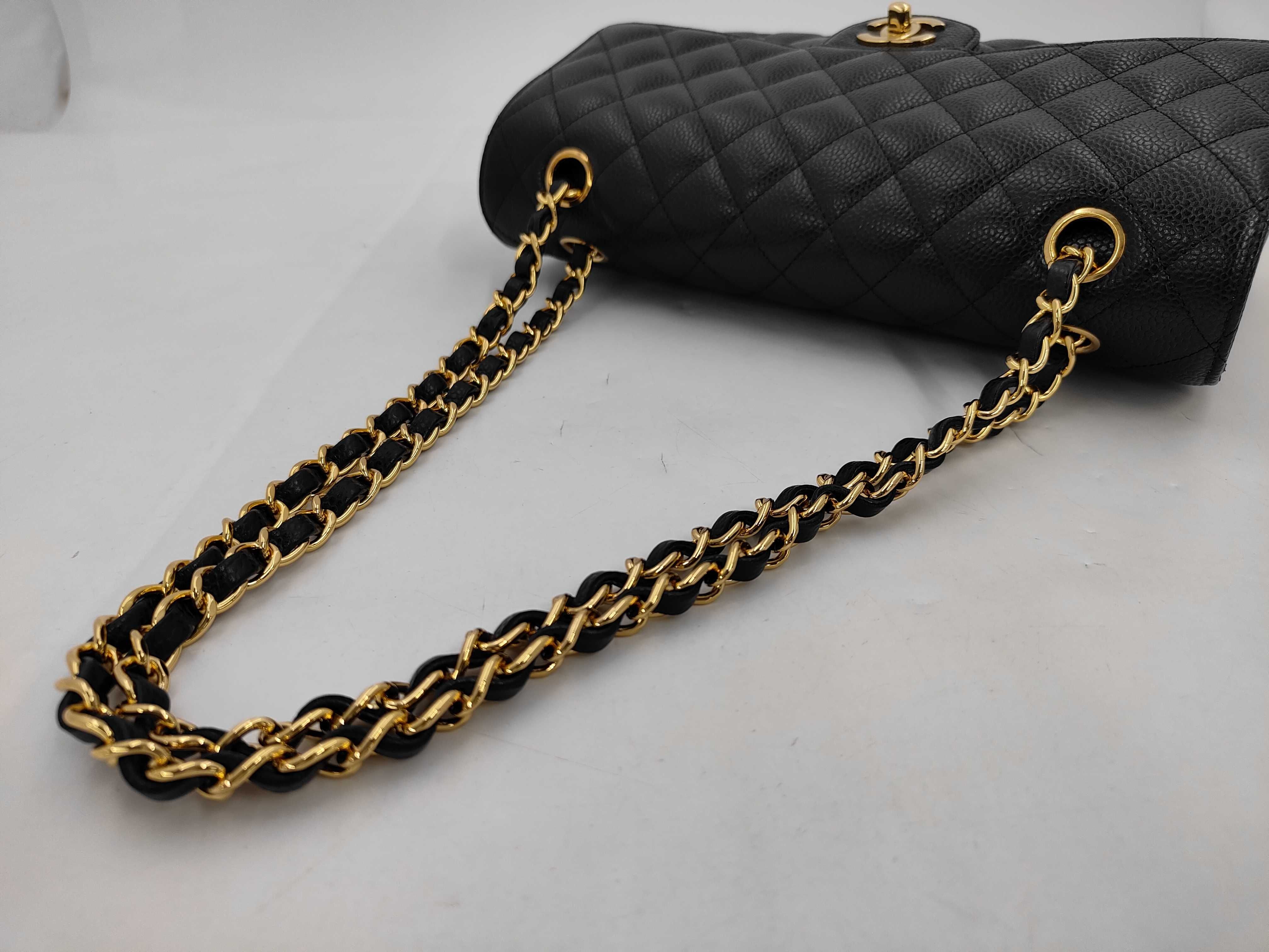 Matelassé 25 Double Flap Caviar Black Chain Shoulder Bag — view 3