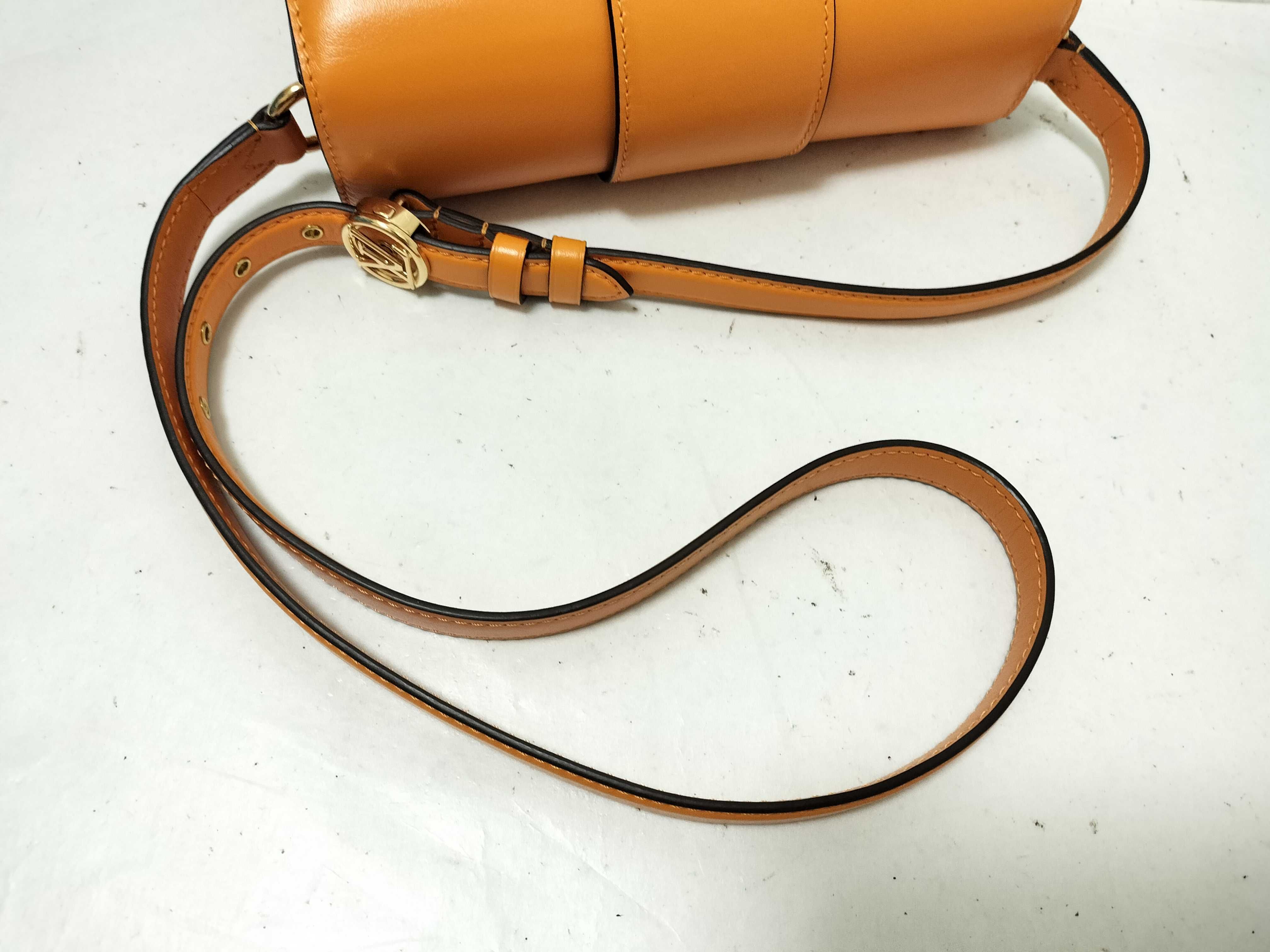 LV Pont Neuf Shoulder Bag M55946 FN2270 Shoulder Bag — view 3
