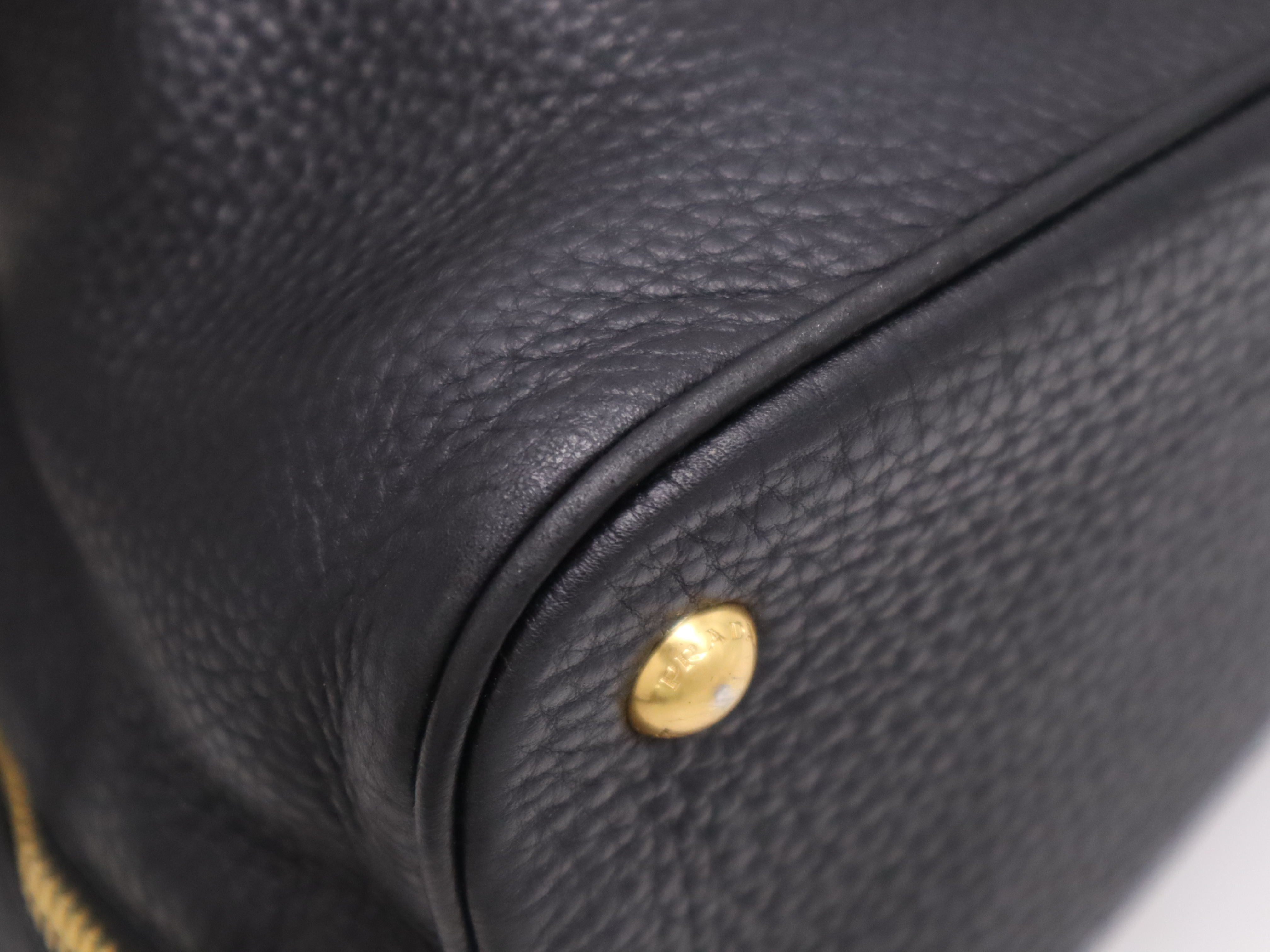 Leather Vitello Daino Leather Bag, Black, Gold Hardware, with Shoulder Strap and Name Tag, Tote Bag — view 11