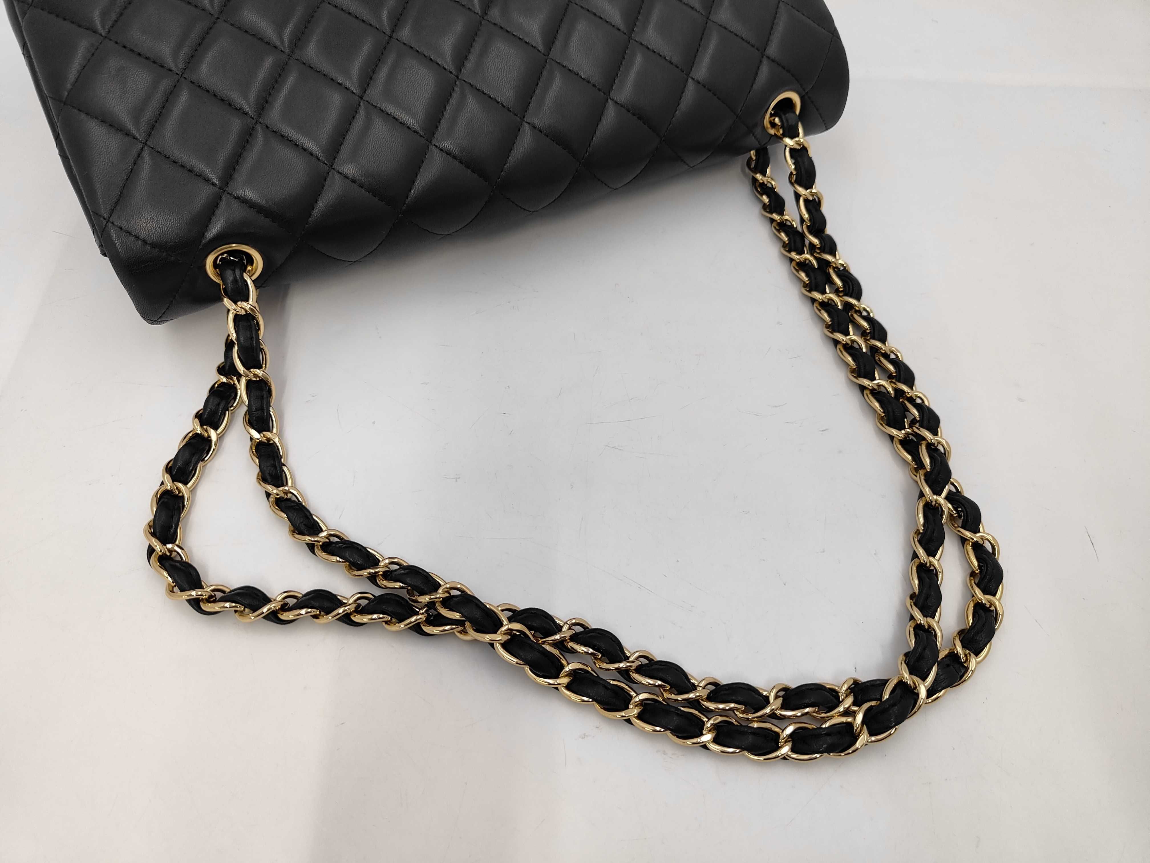 Matelassé Chain Shoulder Bag, Lambskin, Serial Number 14 (Shoulder Bag) — view 3