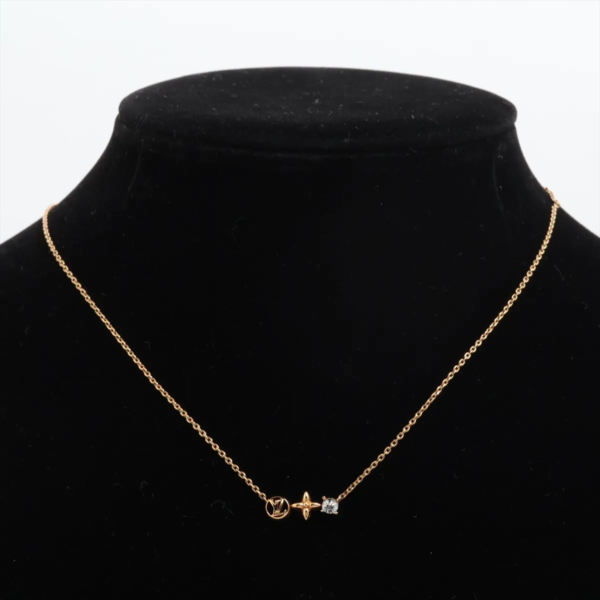 M00368 Collier Petit Louis Necklace, GP x Rhinestone, Gold, — view 5