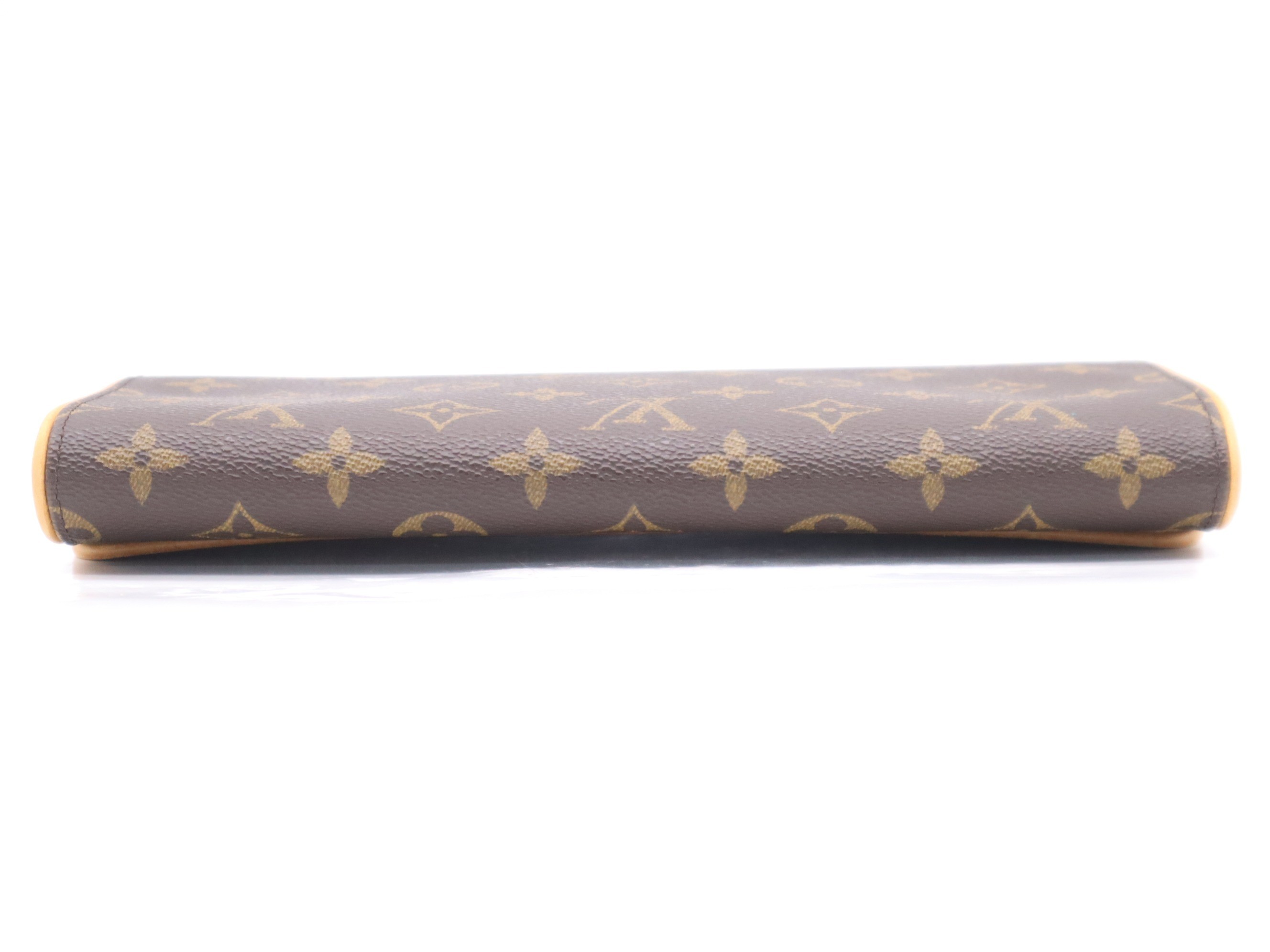 Pochette Twin GM with shoulder strap — view 4