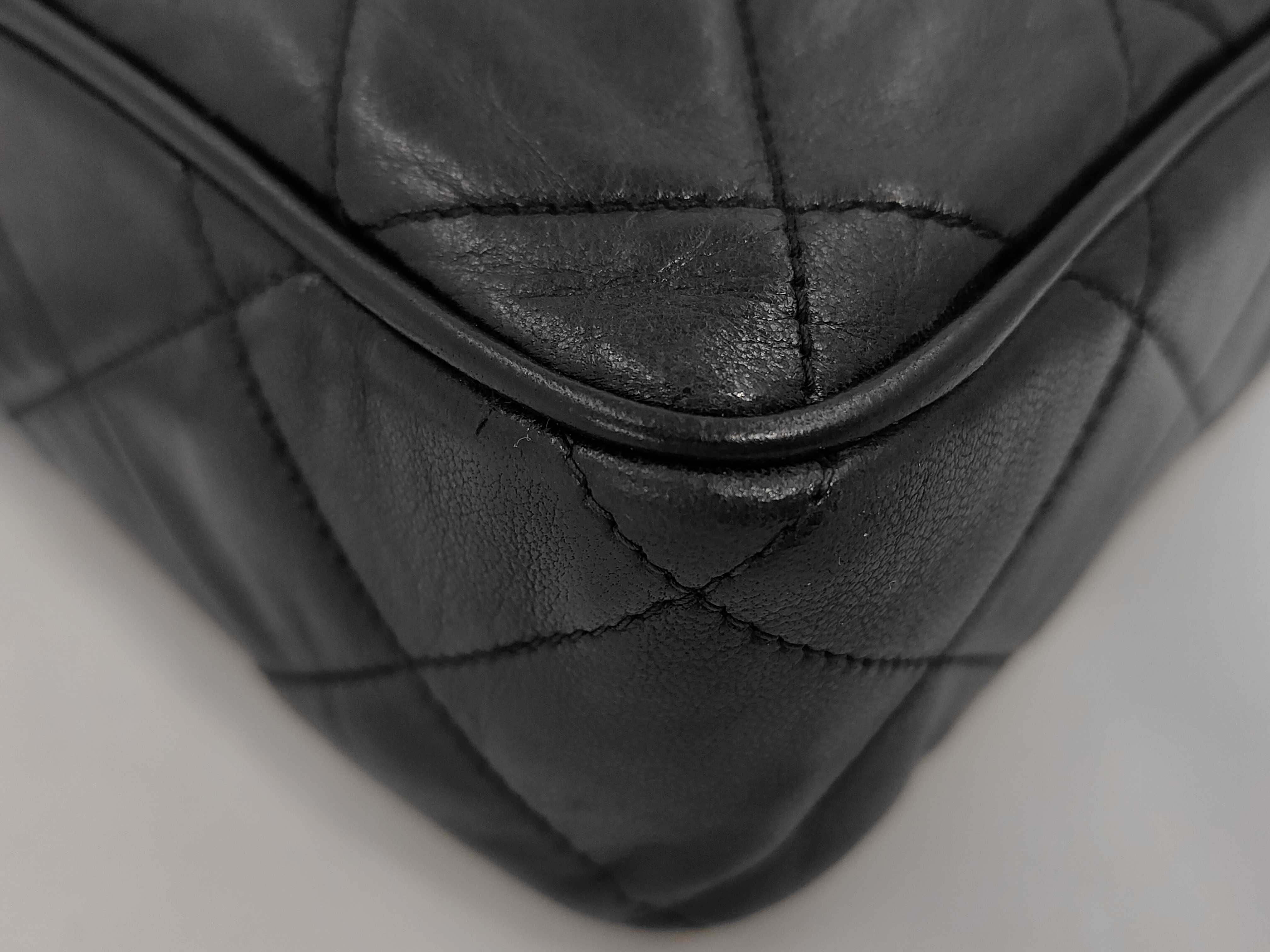 Matelassé Lambskin Chain Shoulder Bag (with original seal, serial number 4) — view 3