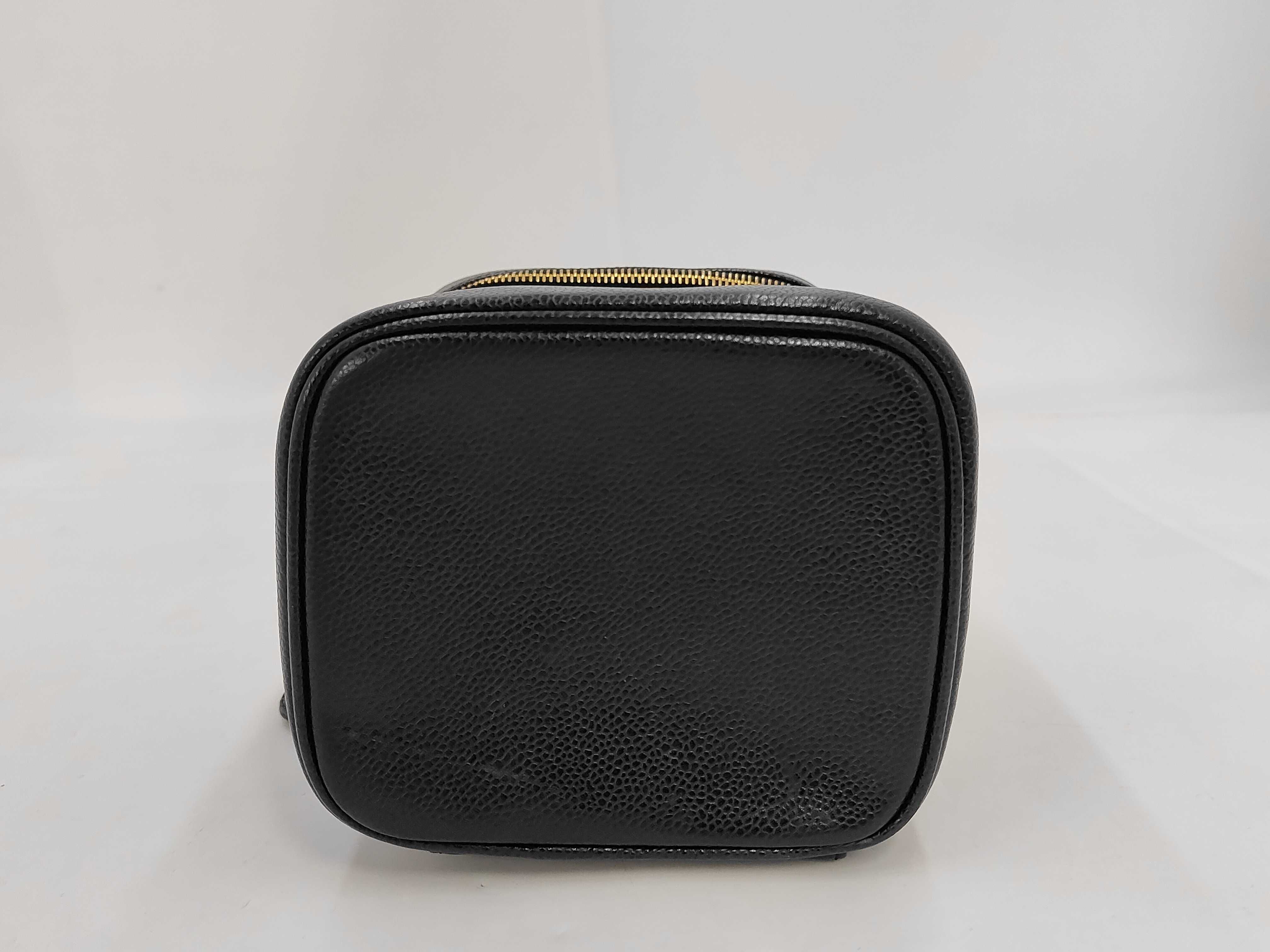 Caviar Vanity Bag — view 4