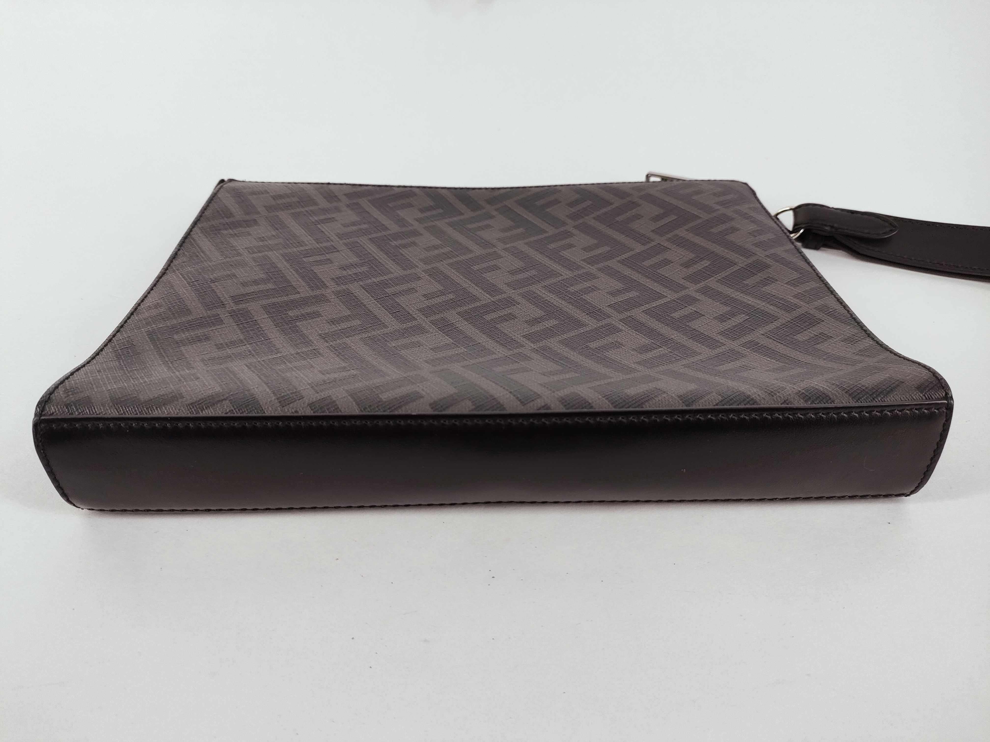 Zucca pattern Fendi Zucca Flat Slim Diagonal Clutch Bag — view 7