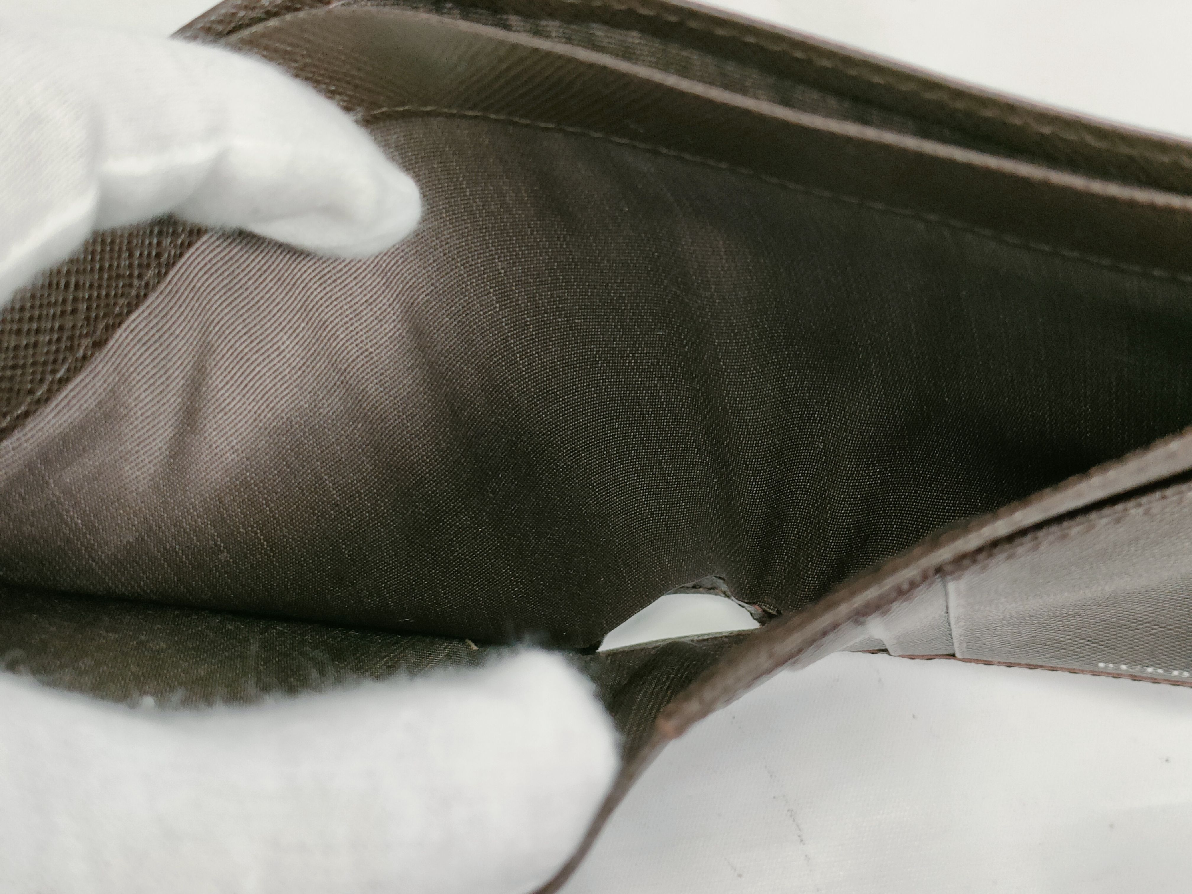 folding wallet, leather wallet — view 9