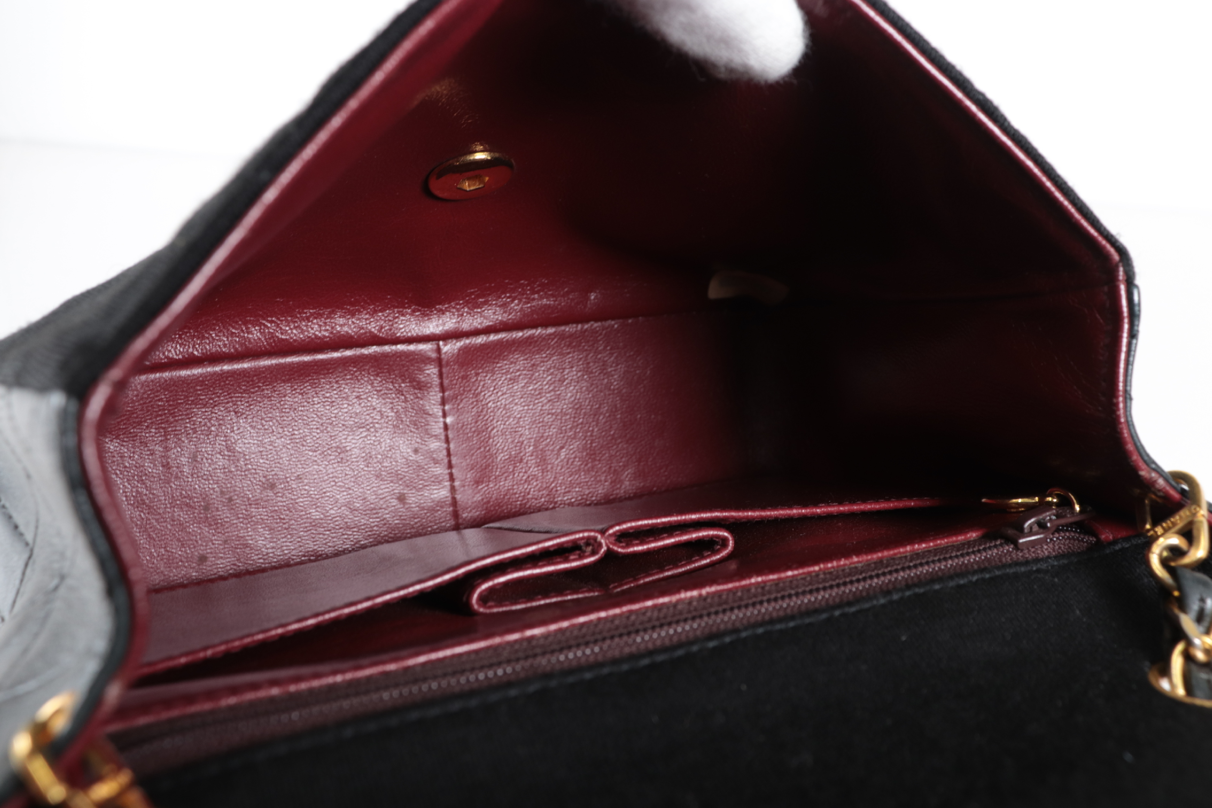 Mini Mat Cotton Chain Shoulder Bag (Series 1) — view 8