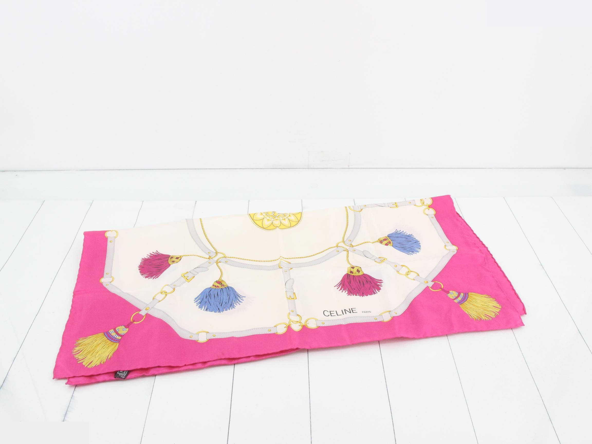 Other lines: Small items, accessories, scarves — view 3