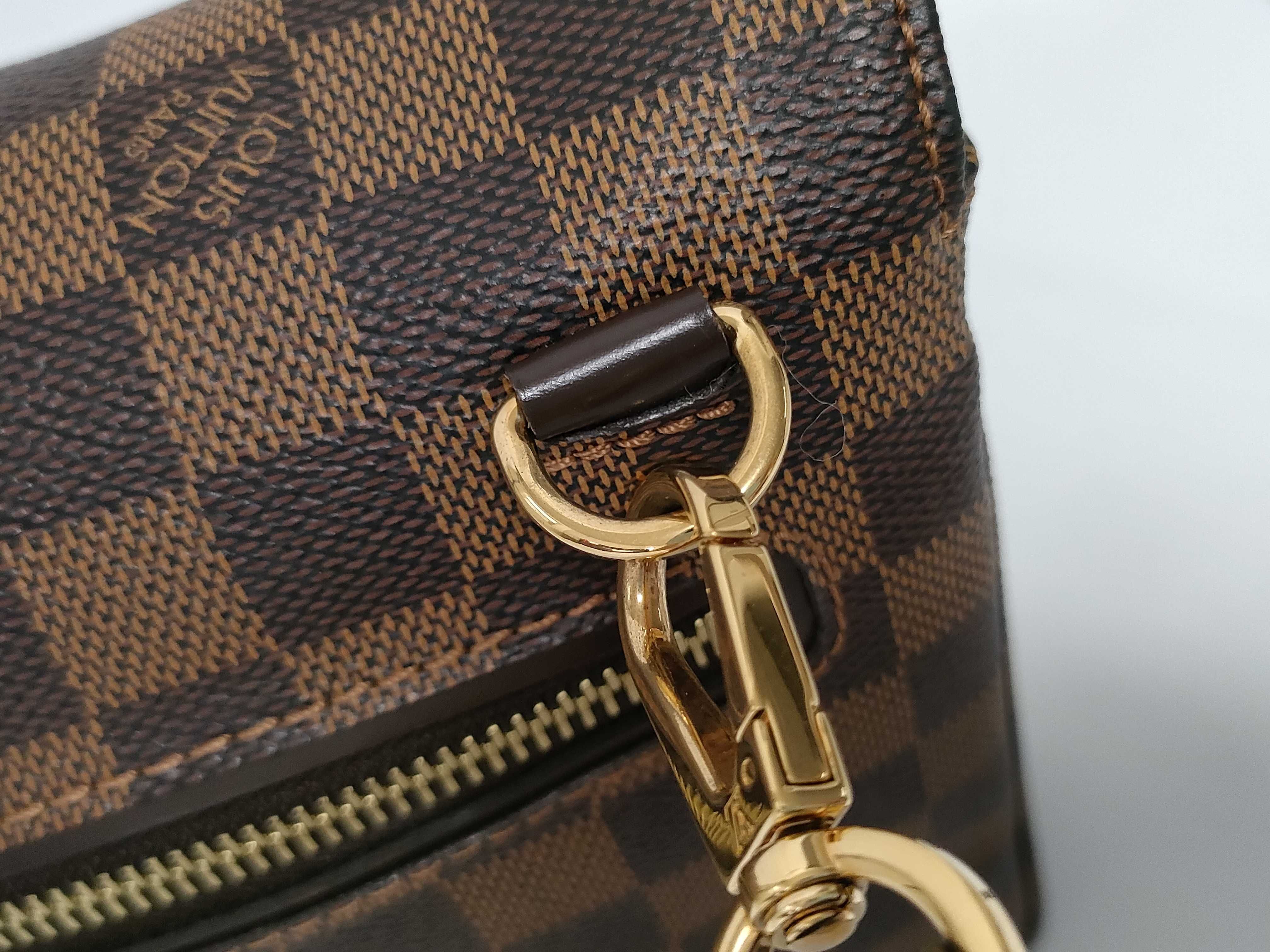 Damier Hoxton Shoulder Bag — view 3