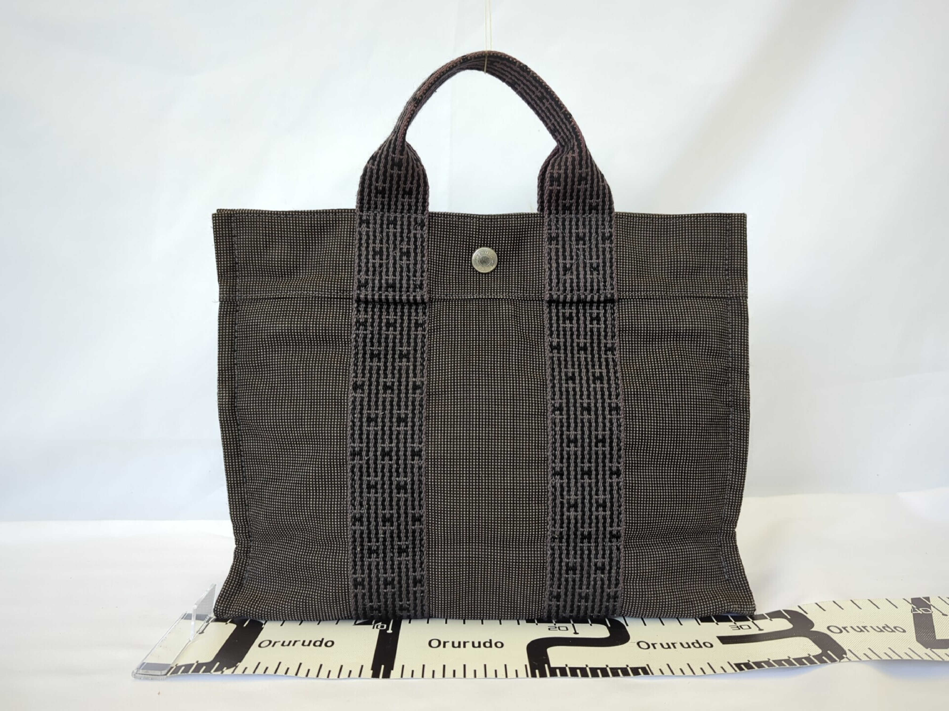 Yale Line PM Tote Bag — view 2
