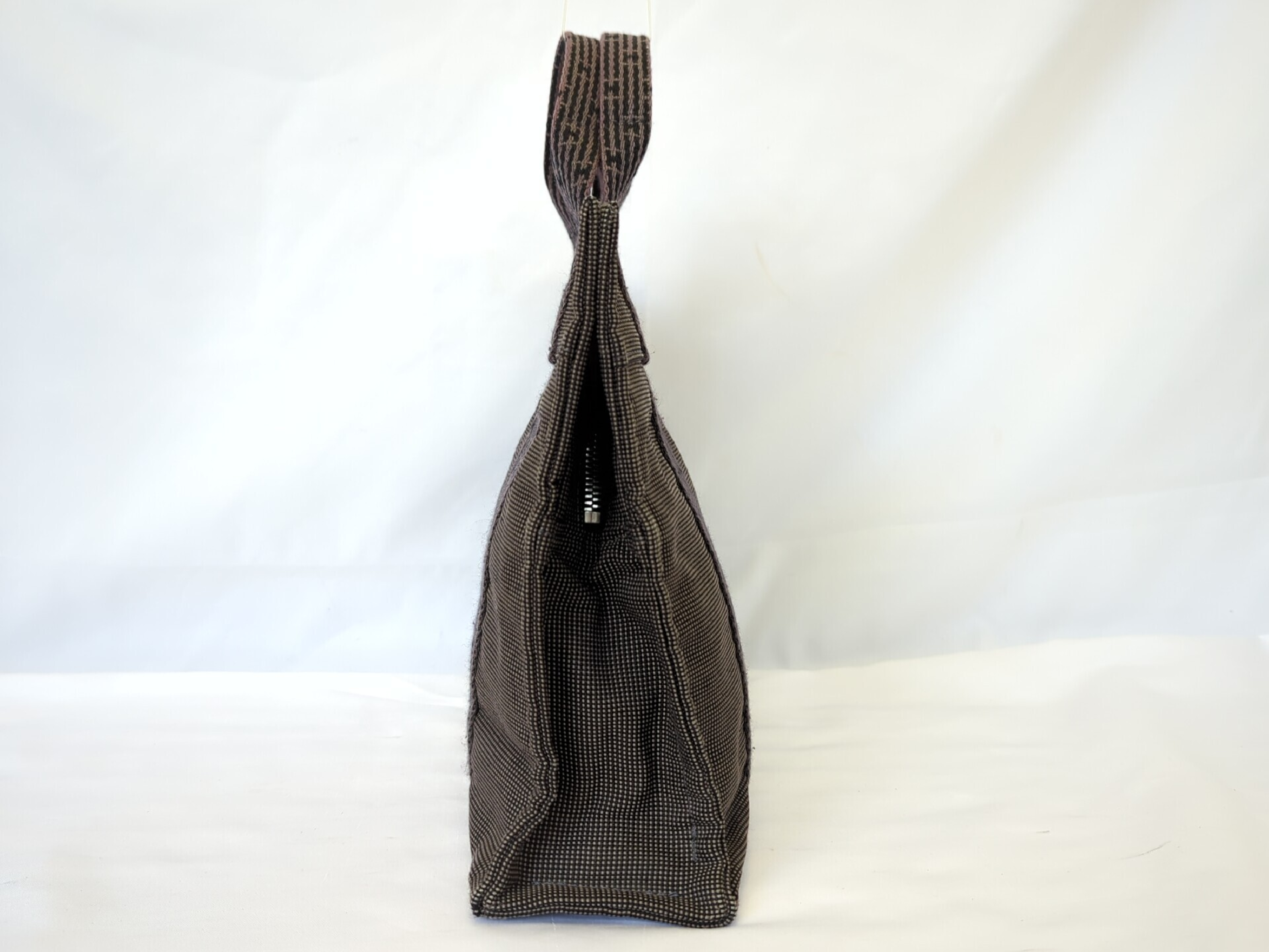 Yale Line PM Tote Bag — view 6