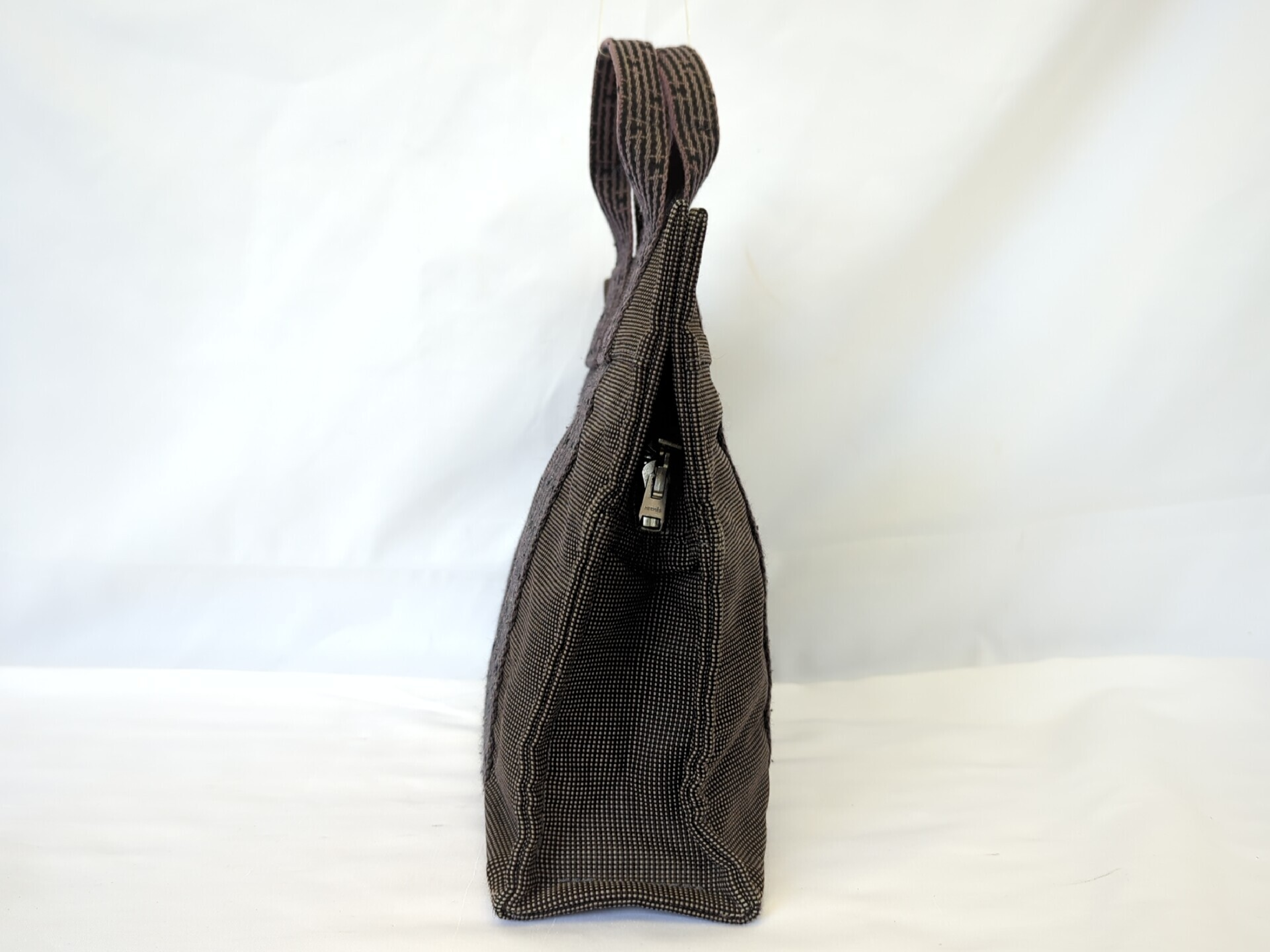 Yale Line PM Tote Bag — view 7