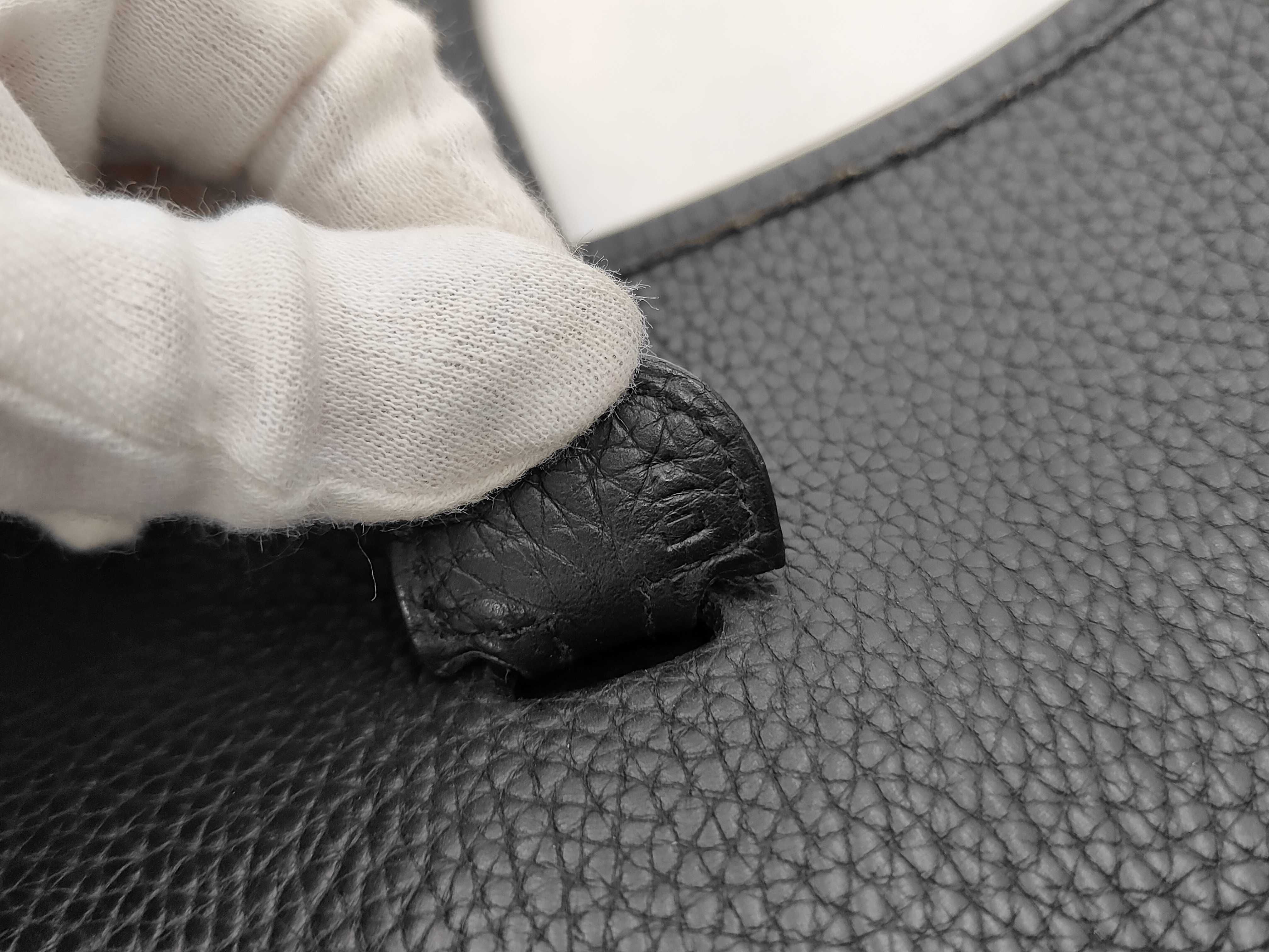 Black Taurillon Evelyne PM Shoulder Bag — view 10