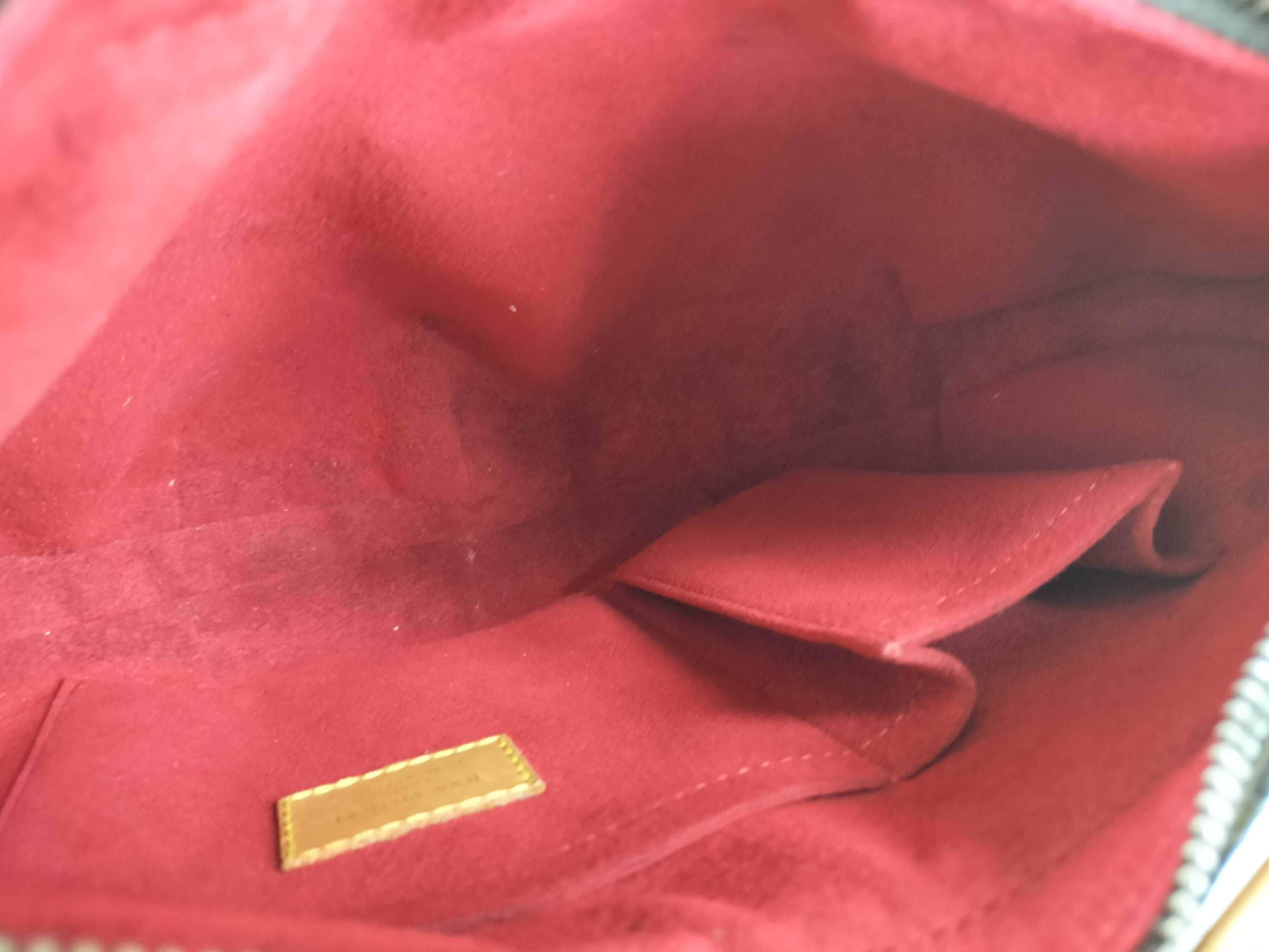 Monogram Louis Vuitton Monogram Croissant MM Shoulder Bag — view 10