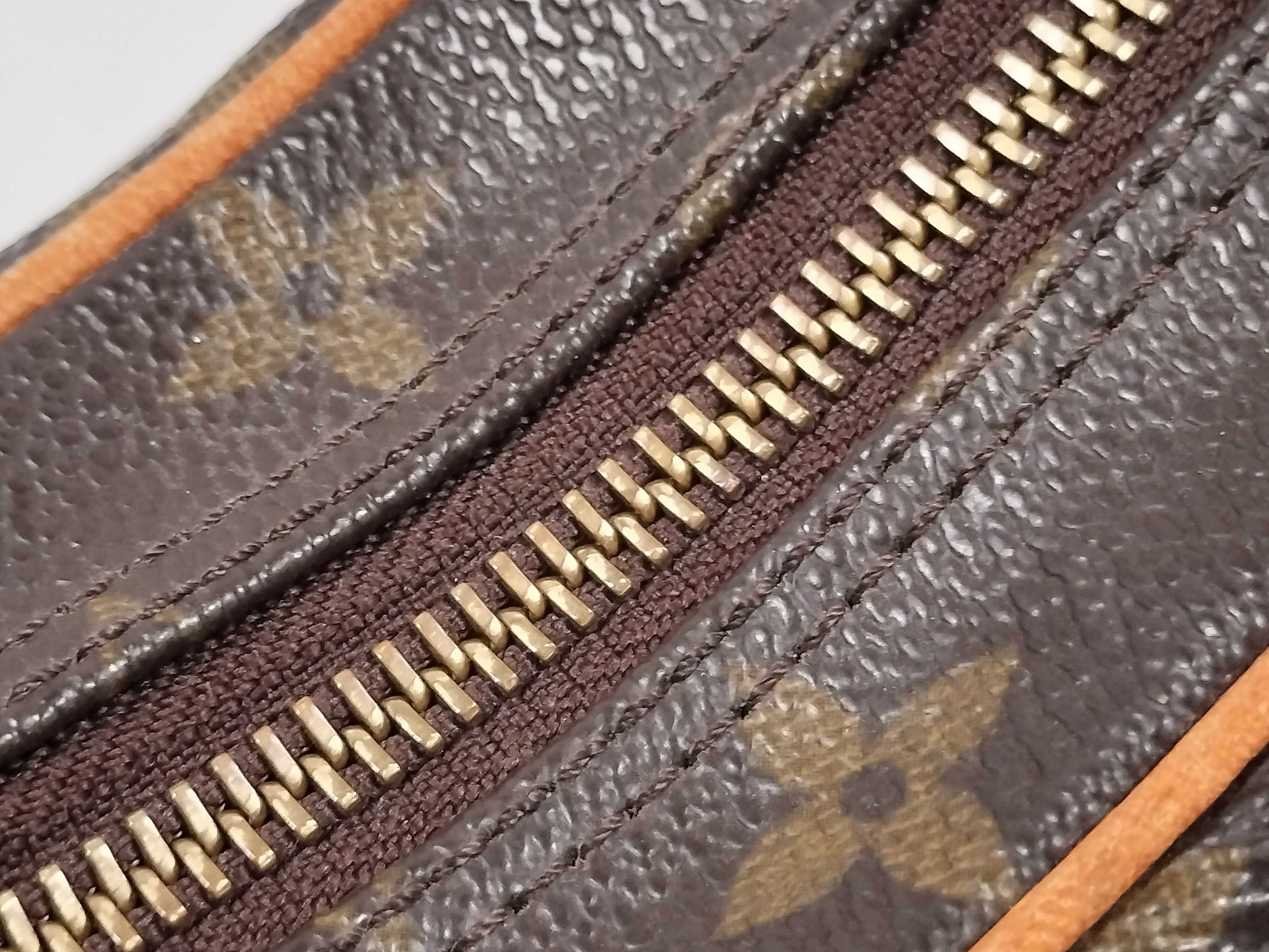Monogram Croissant MM M51512 FL1022 Shoulder Bag — view 8