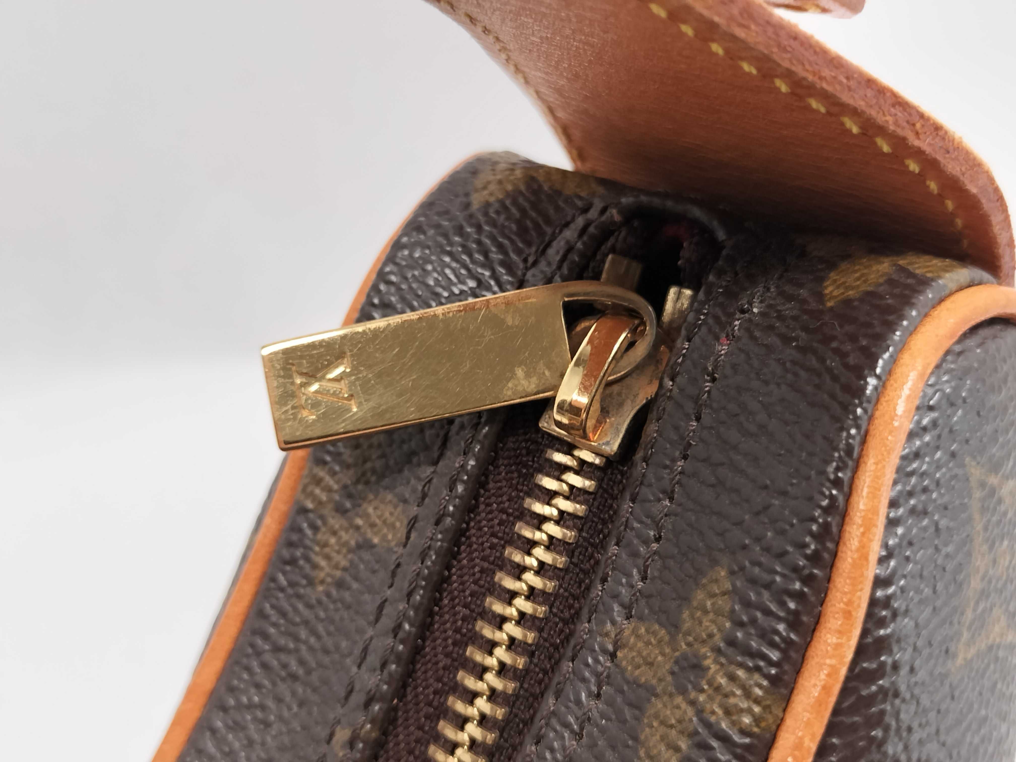 Monogram Croissant MM M51512 FL1022 Shoulder Bag — view 9