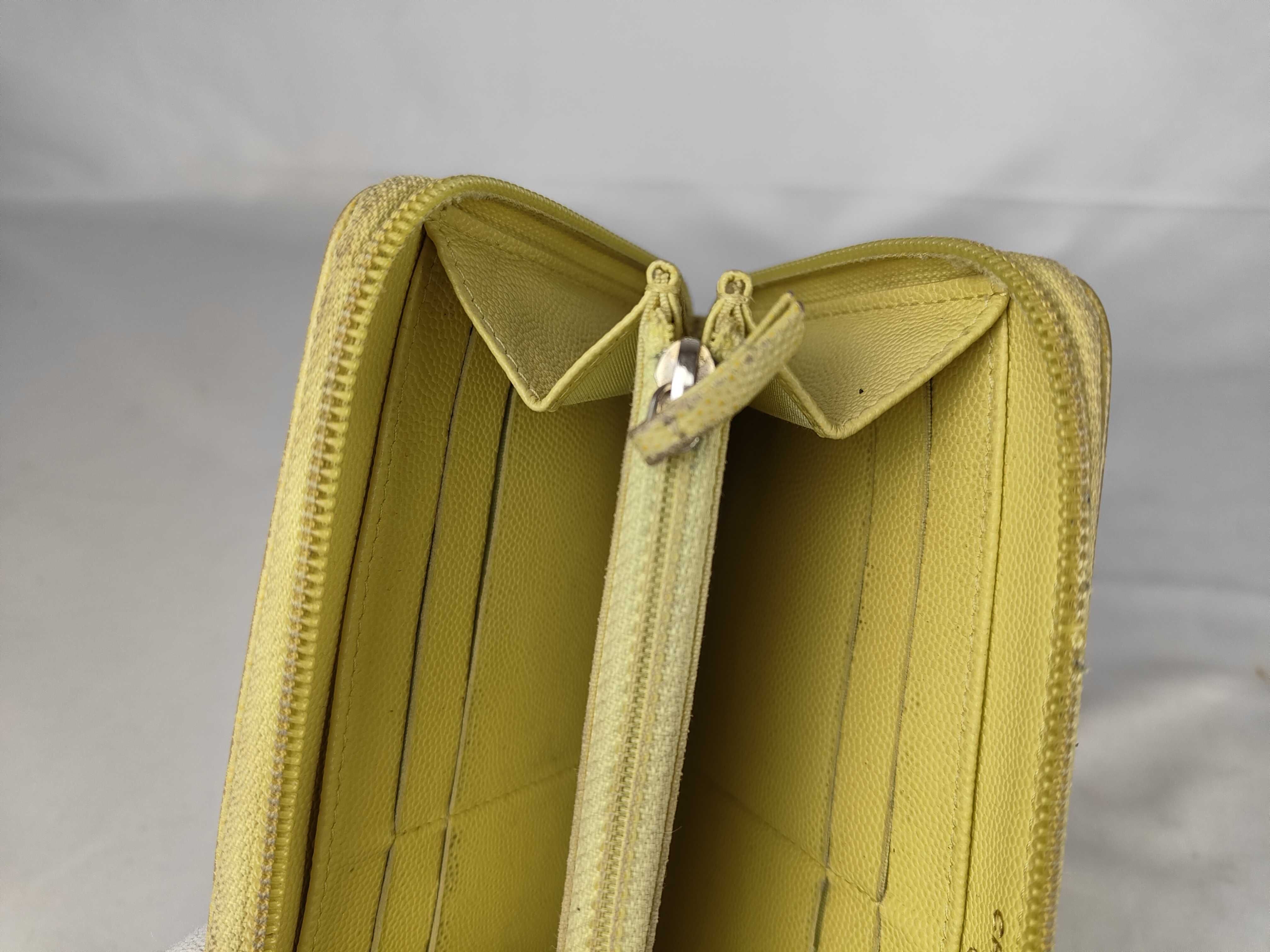 Caviar Skin Wallet, Round Zipper Wallet — view 13