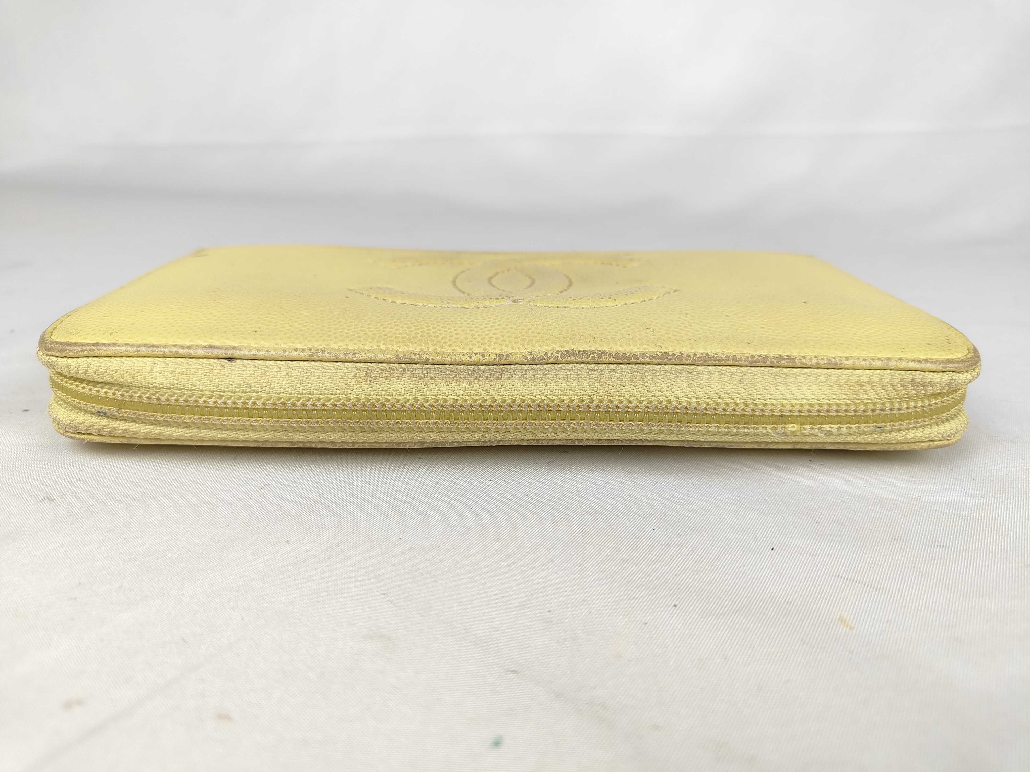 Caviar Skin Wallet, Round Zipper Wallet — view 6
