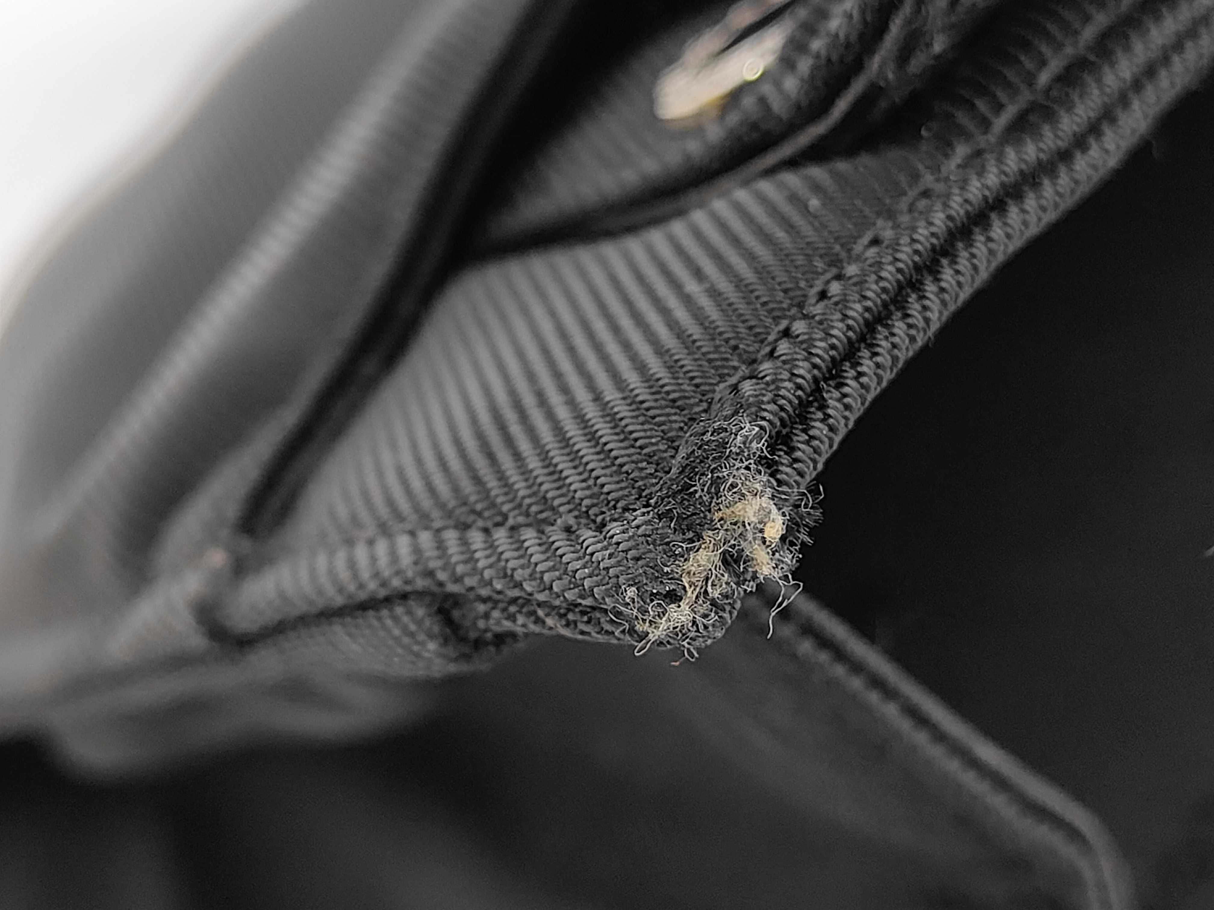 Nylon Shoulder Bag (Surface sticky and deteriorated) — view 11