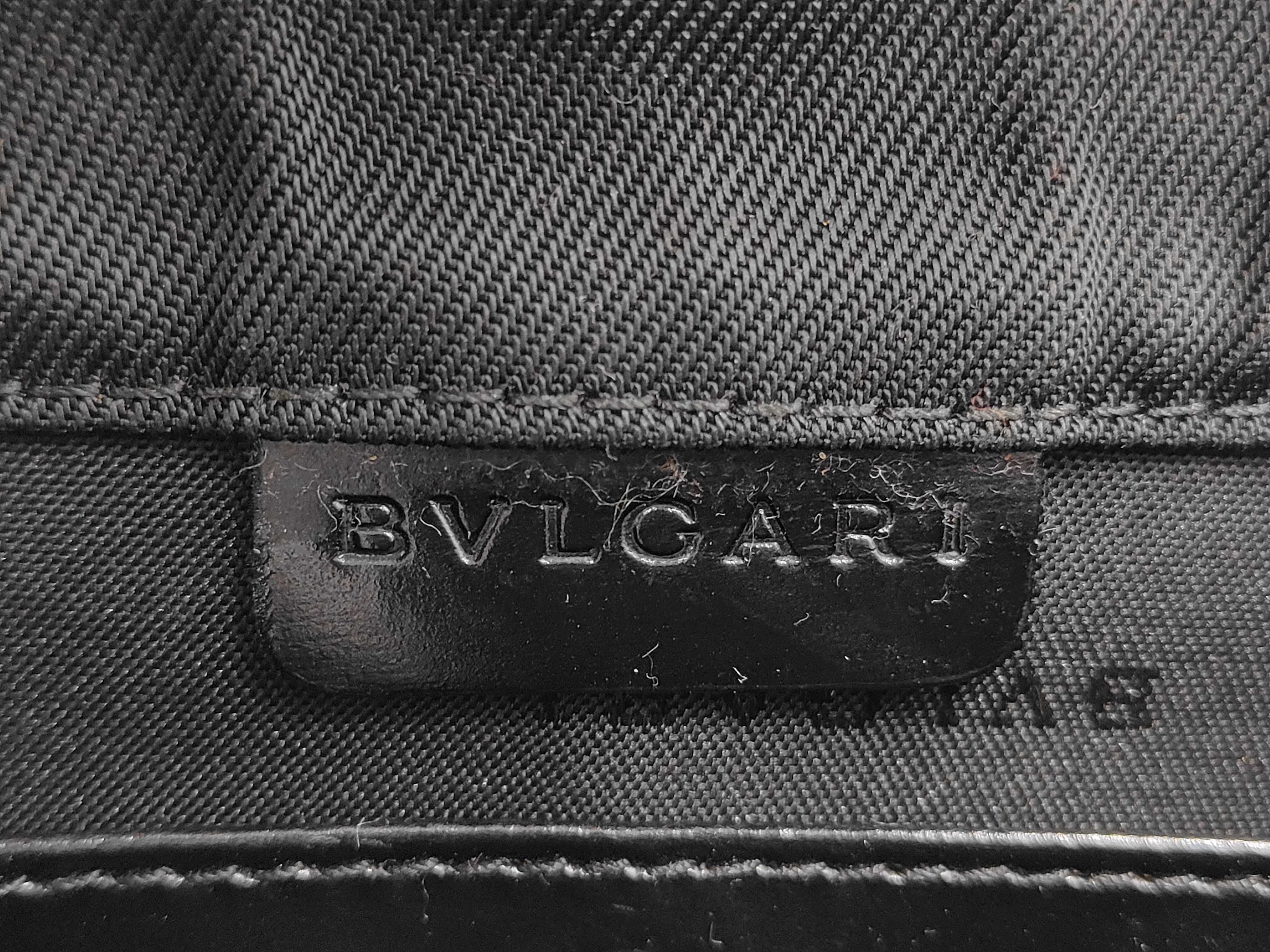 Nylon Shoulder Bag (Surface sticky and deteriorated) — view 10