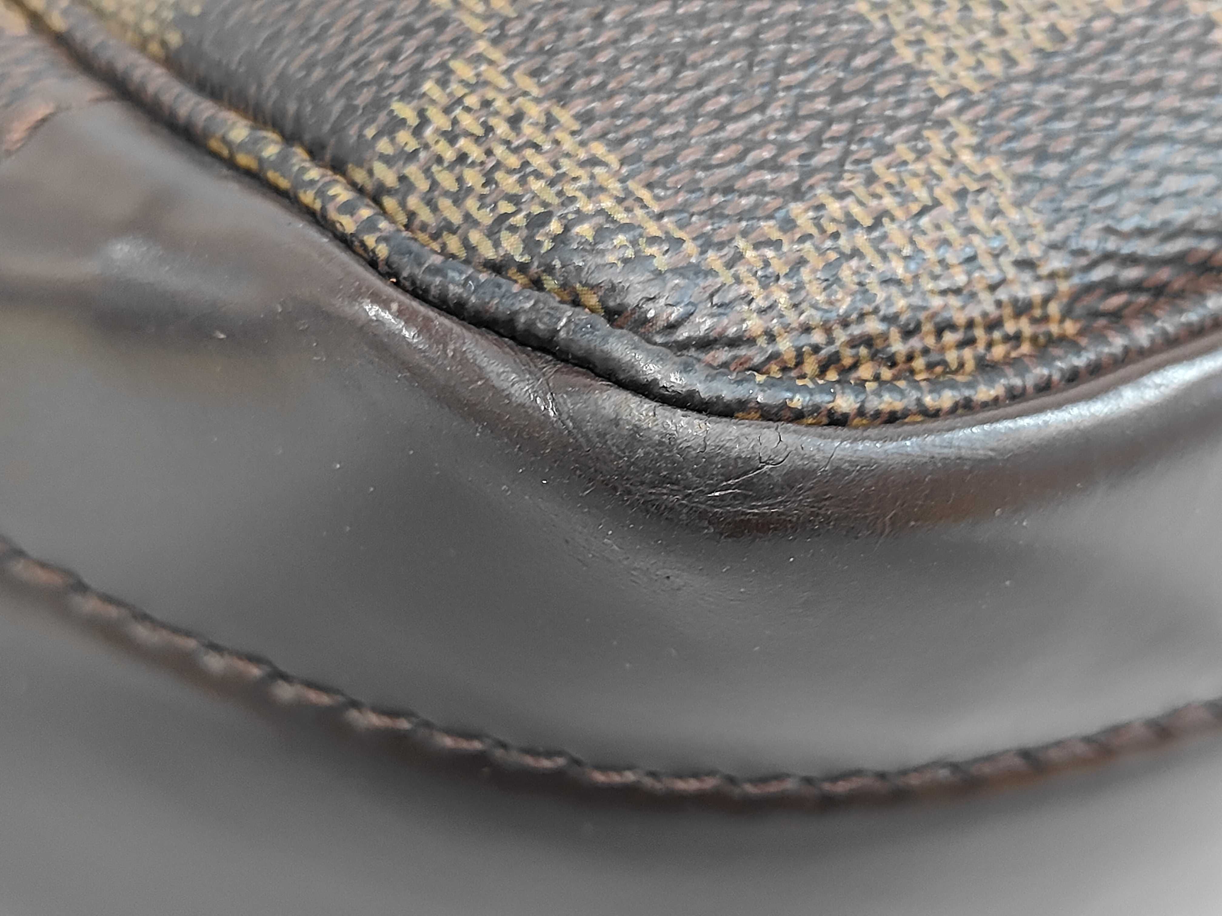 N45258 Bastille Shoulder Bag — view 3