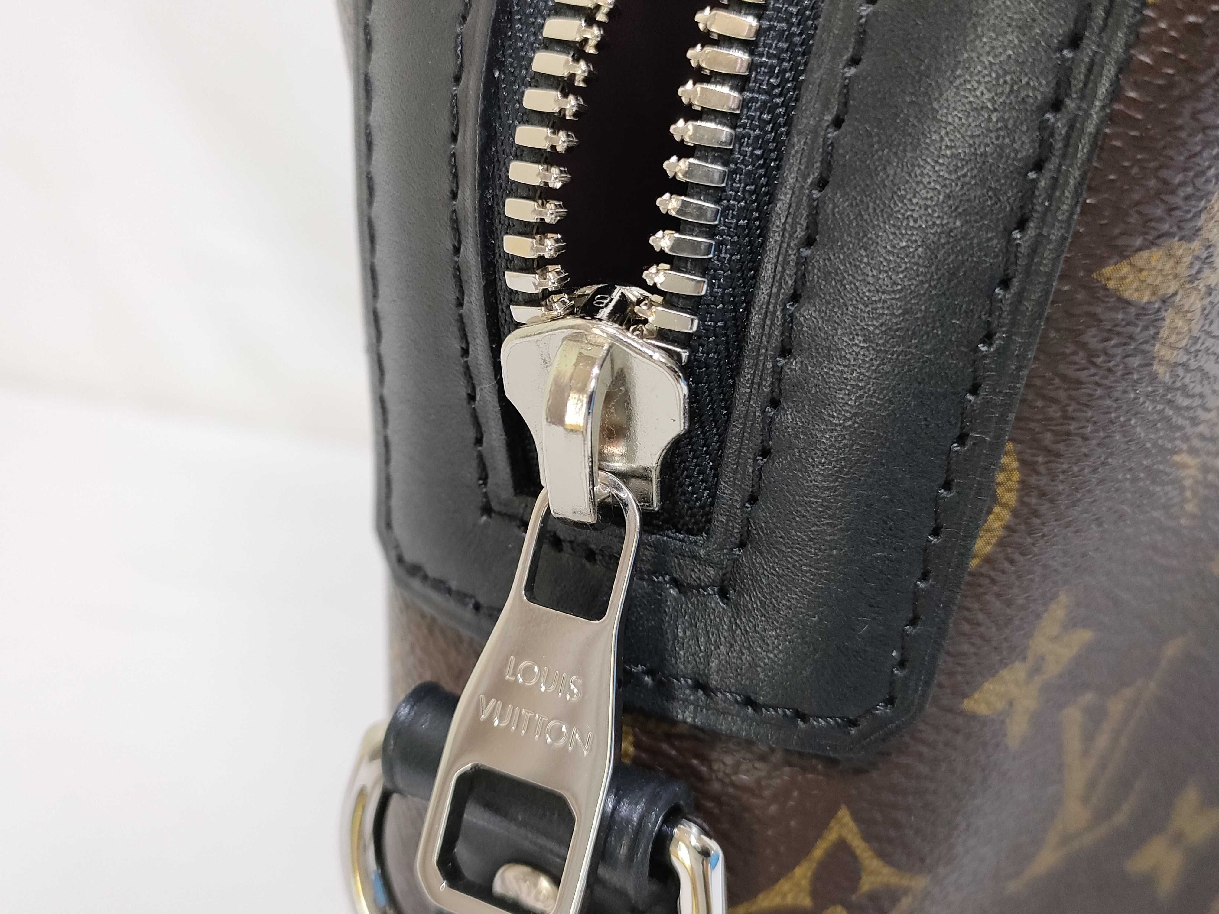 Monogram LV M40635 Monogram Macassar Torres PM NO.SR4104 Shoulder Bag — view 13