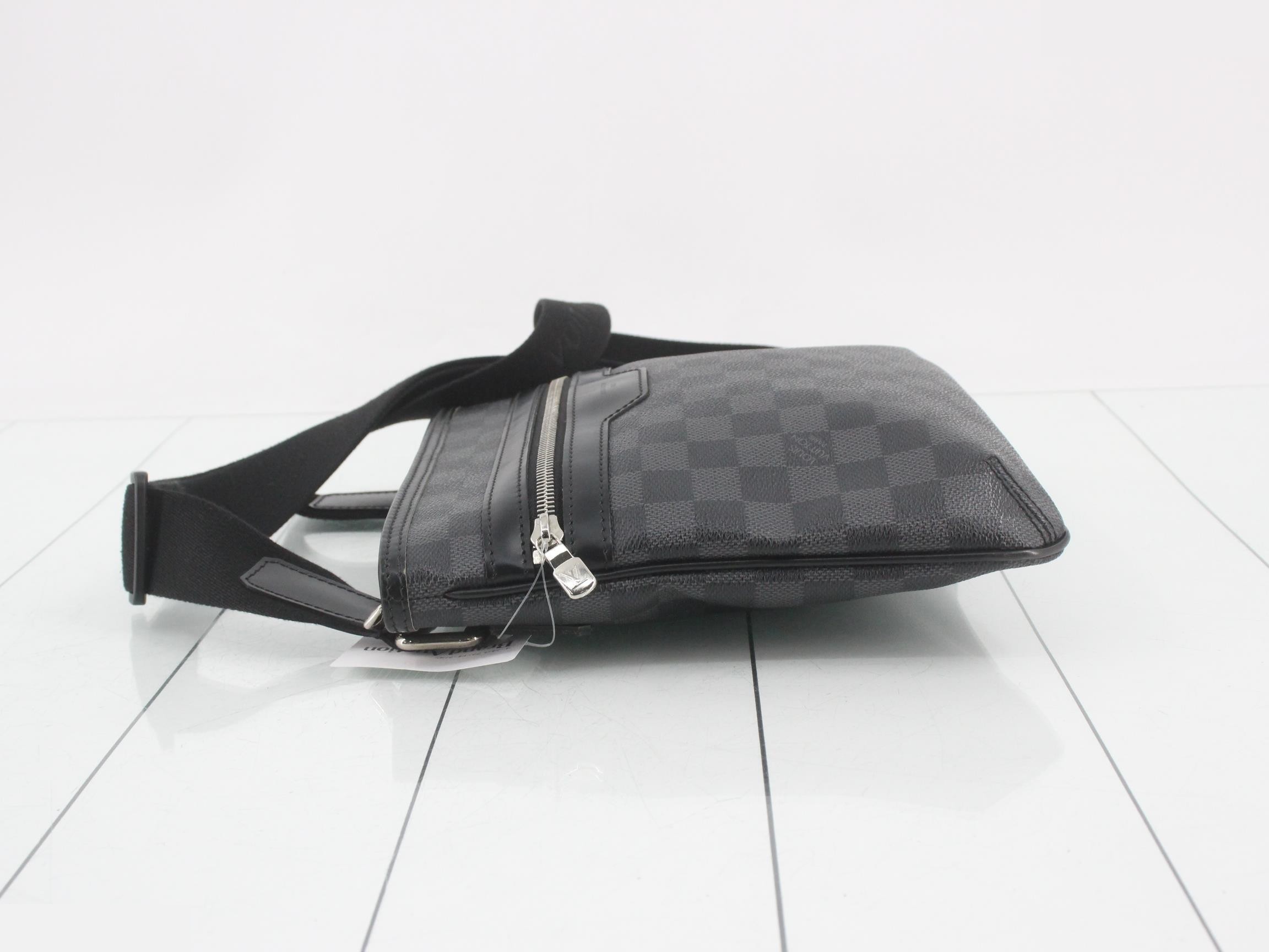 Damier Thomas — view 4