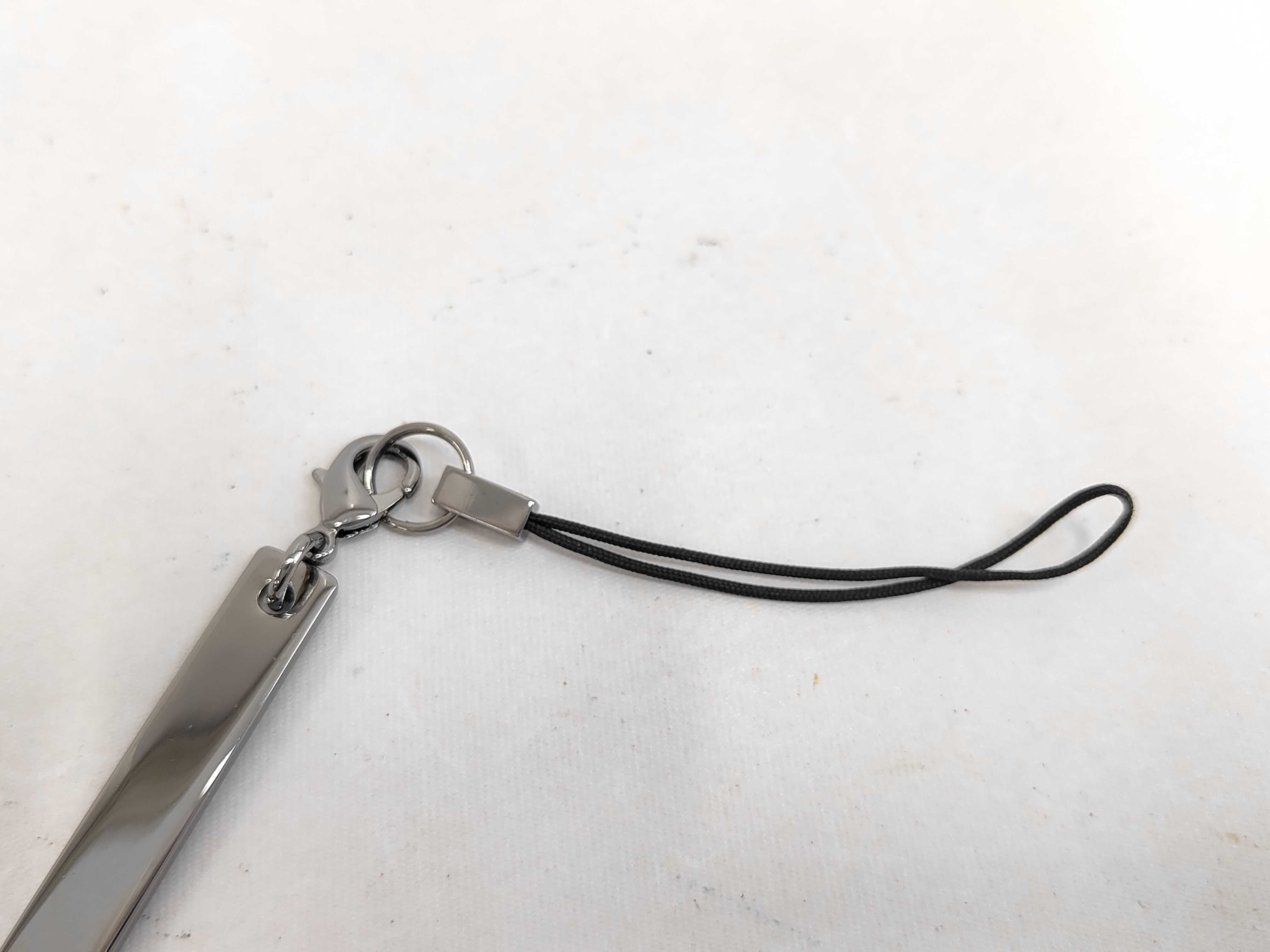 Keychain Plate-shaped Silver Key Case/Keychain — view 5