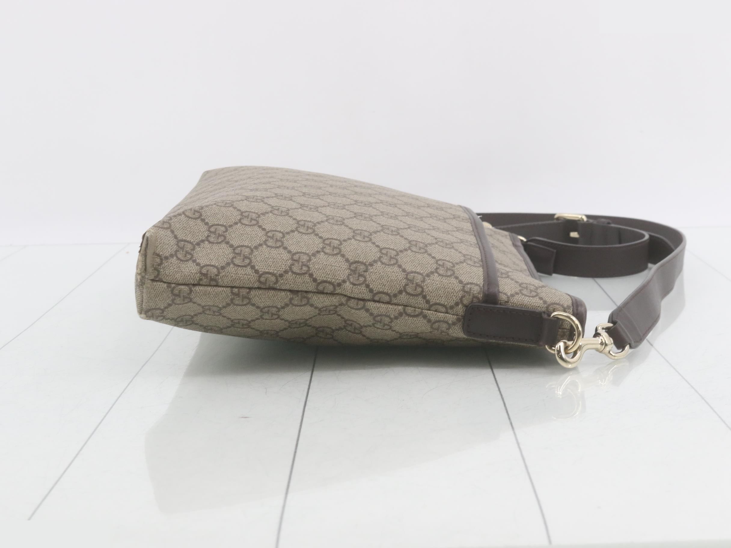 shoulder bag — view 3