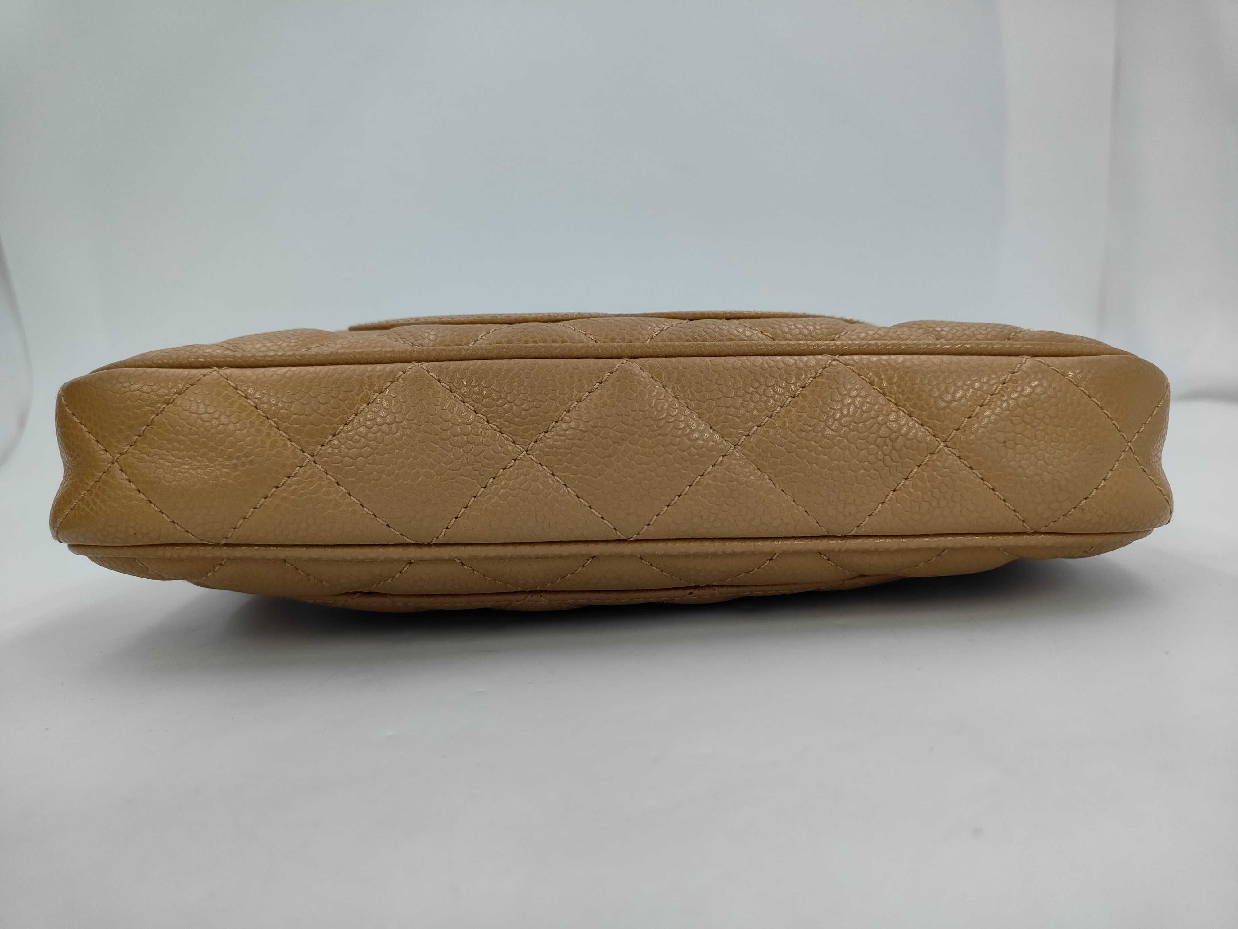 Caviar Chain Shoulder Bag — view 3