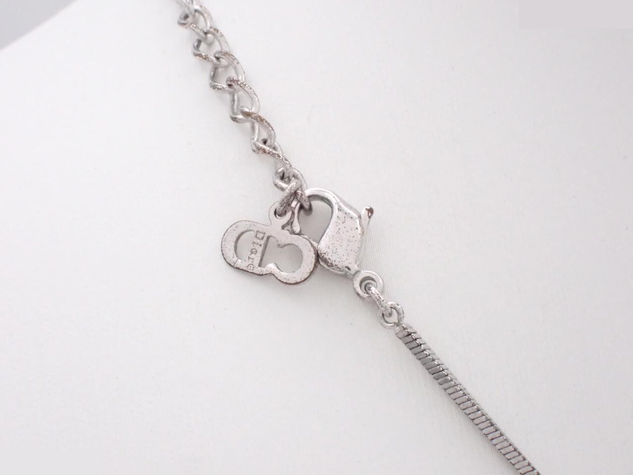 Trotter (precious metal) necklace, square plate, pink, chain approximately 42cm — view 2