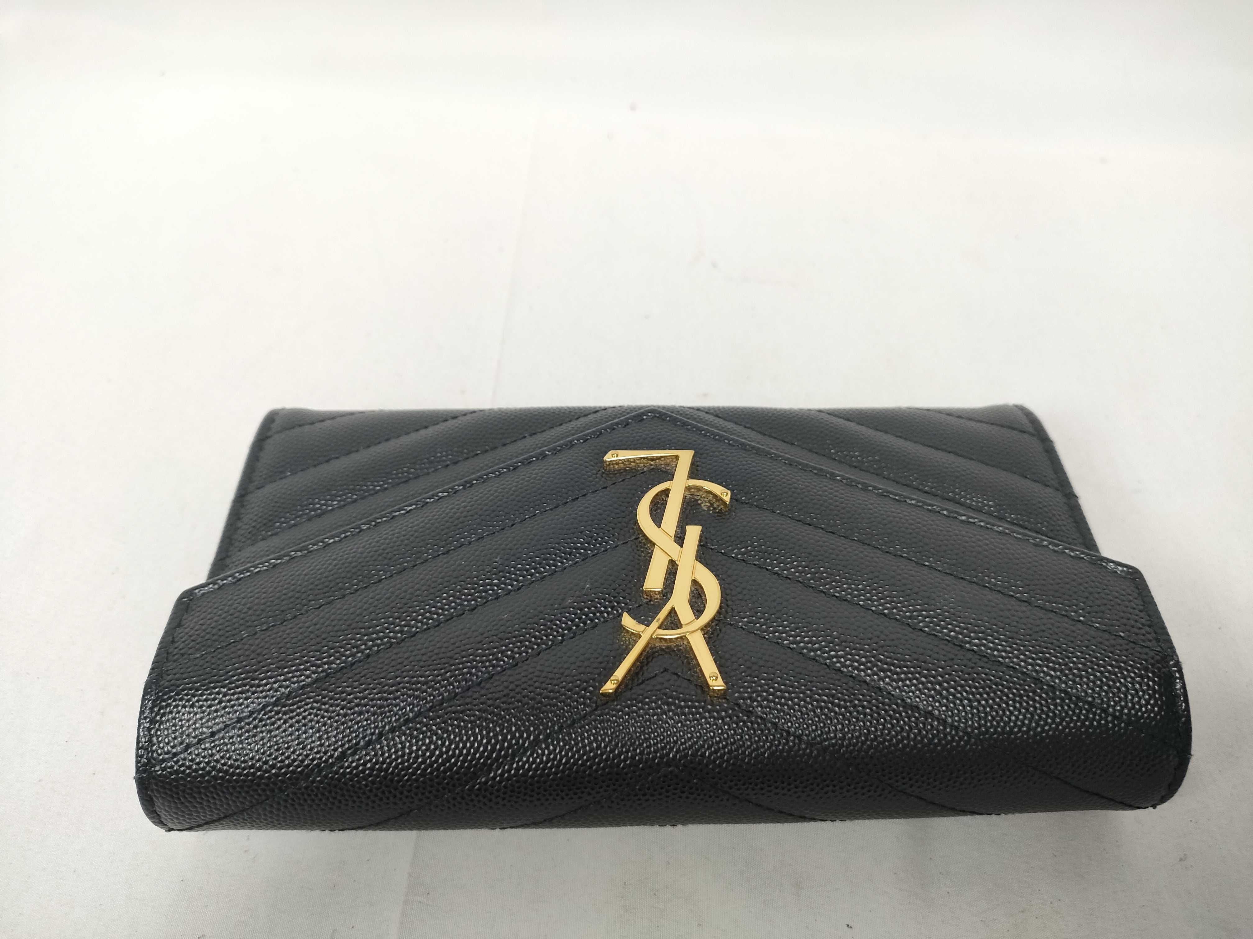 Long Wallet, Flap Closure, Black Caviar Leather — view 8