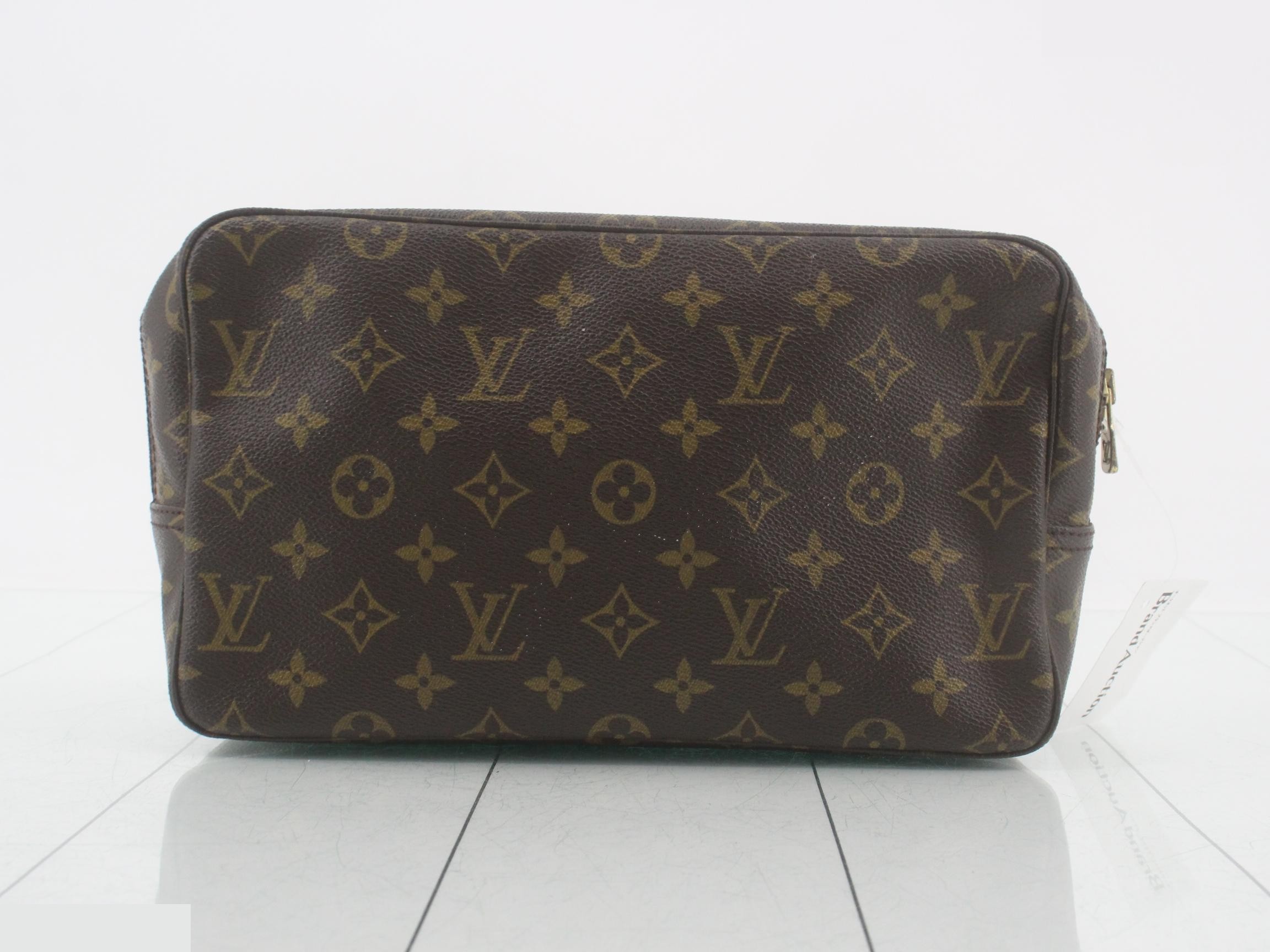 Monogram Trousseau Toilette 28 — view 2