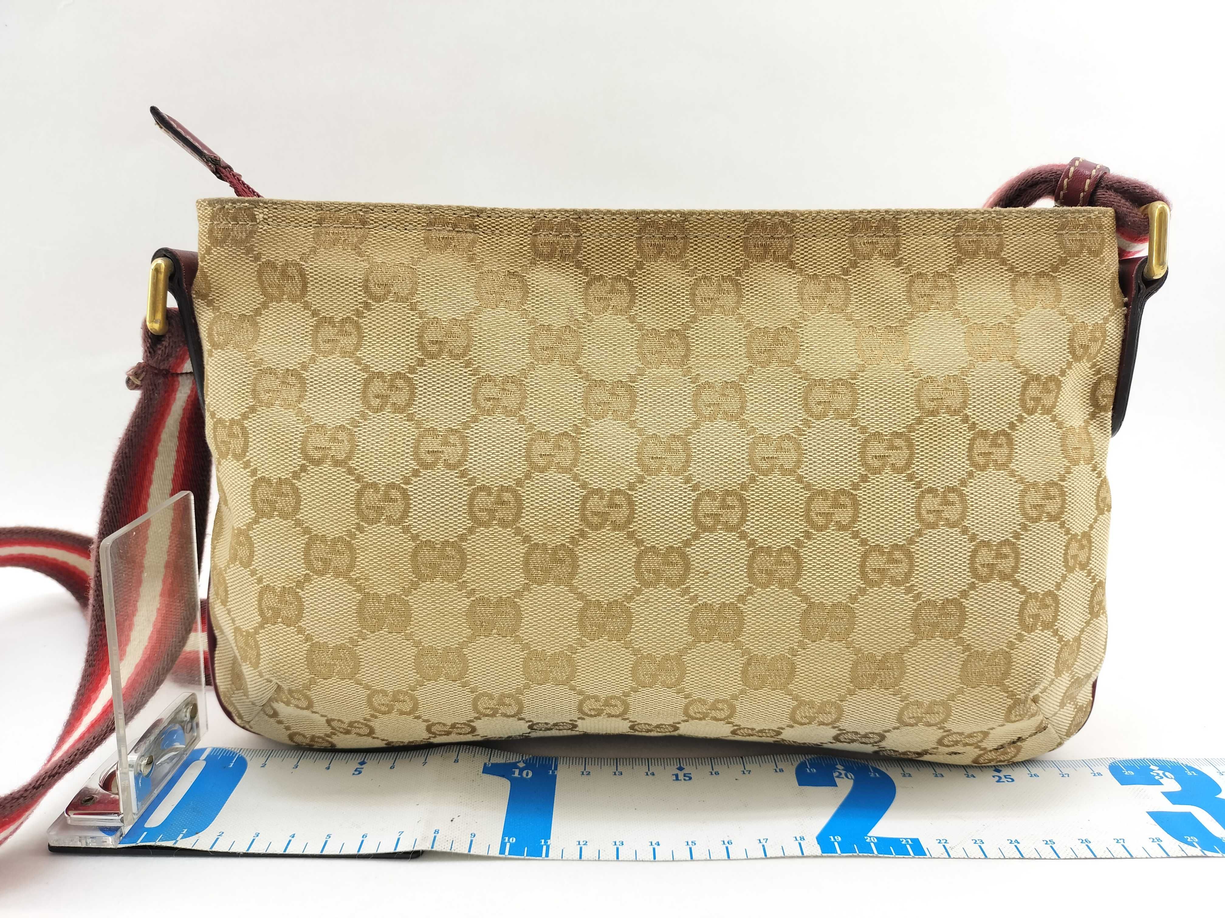 GG Canvas Shoulder Bag — view 2