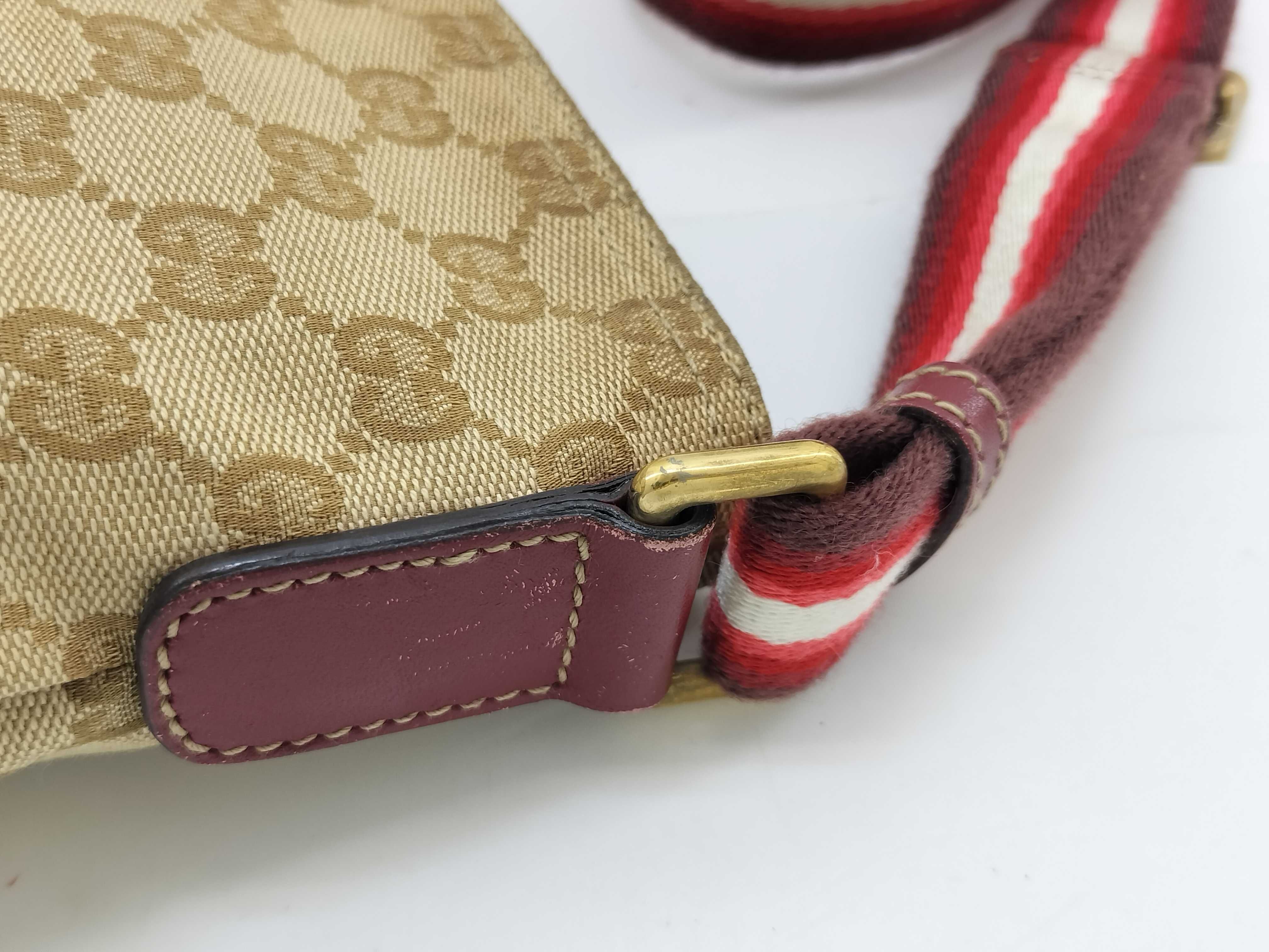 GG Canvas Shoulder Bag — view 7
