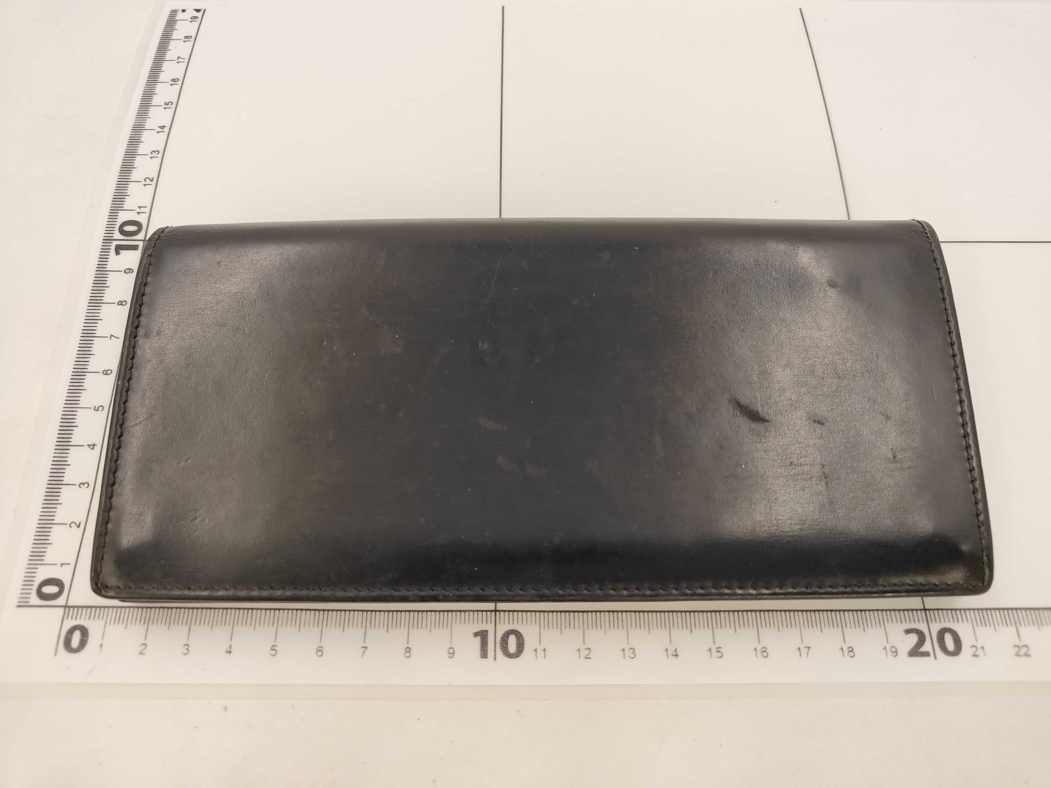Pasha Long Wallet, Leather, Black — view 2