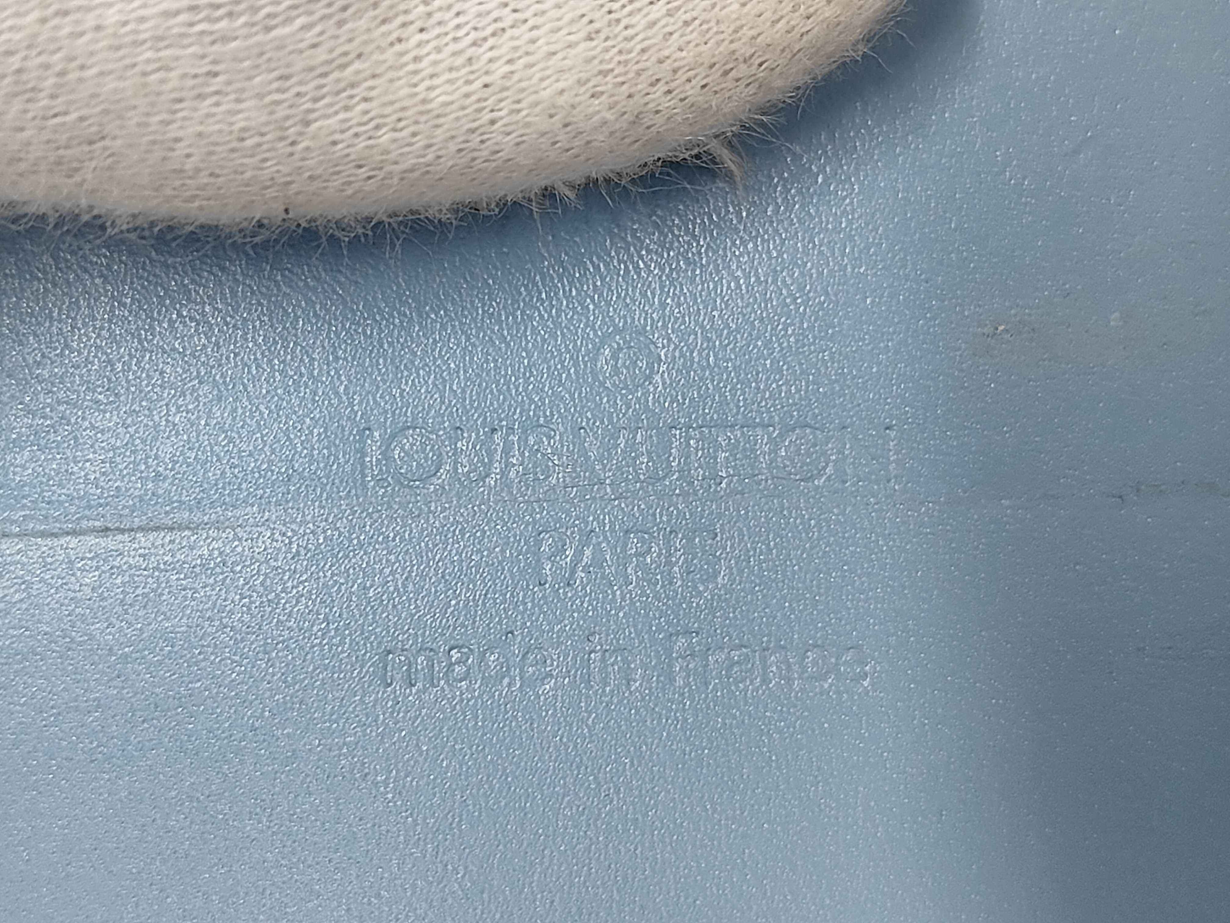 Vernis Pochette Shoulder Bag — view 9