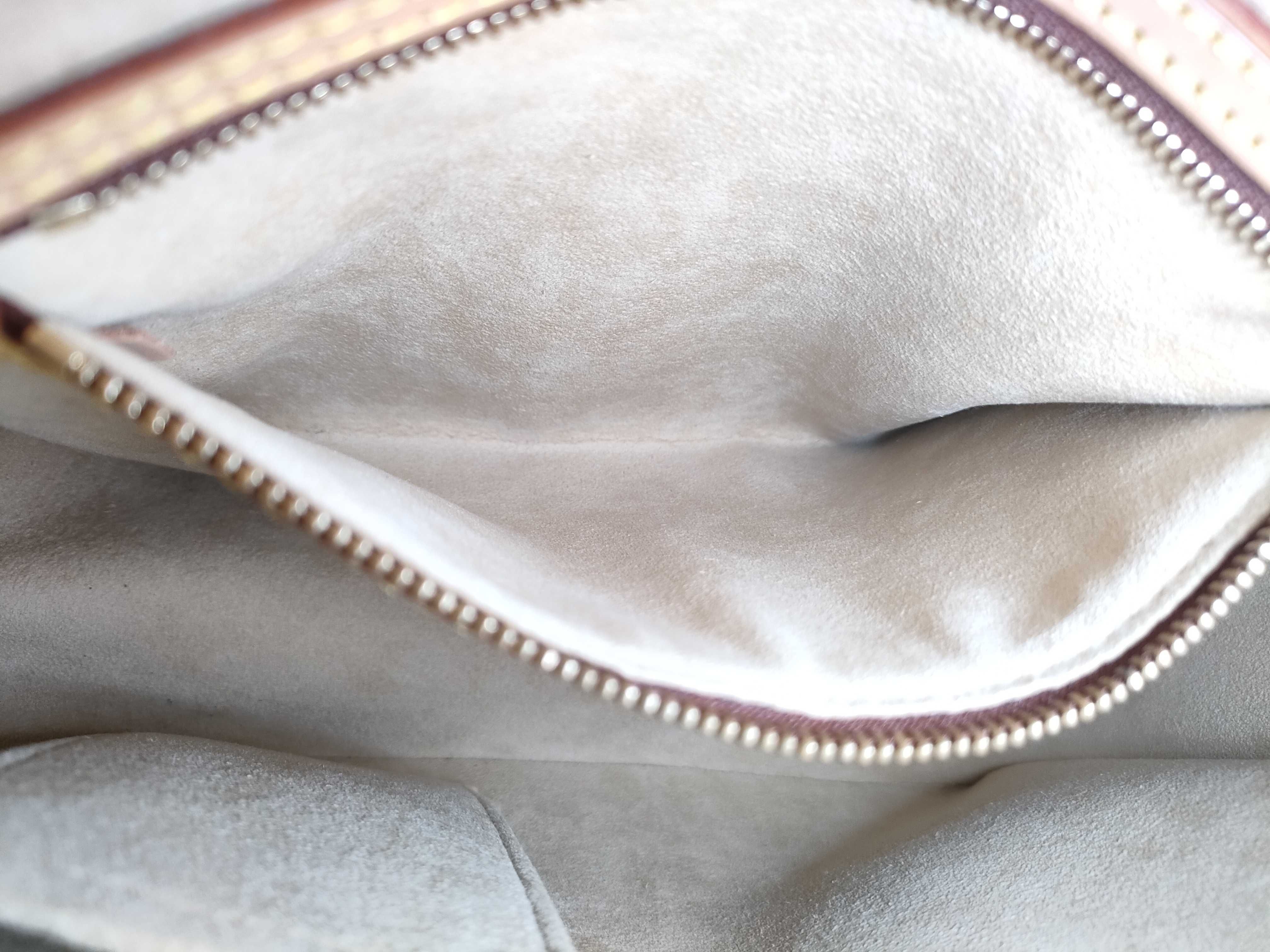 Monogram M51146 Looping MM Handbag — view 12