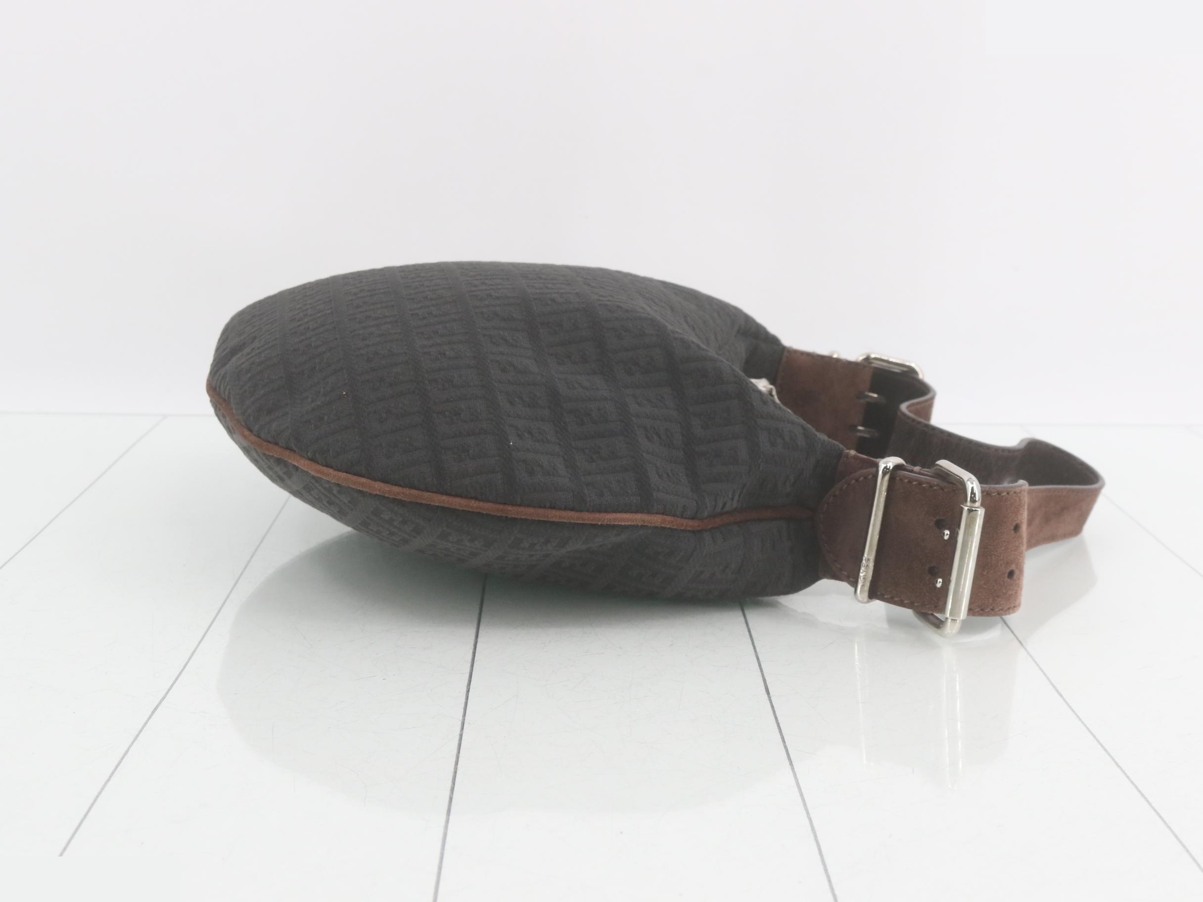 Zucchino (Bag) - Shoulder Bag, One-Shoulder, Oyster — view 3